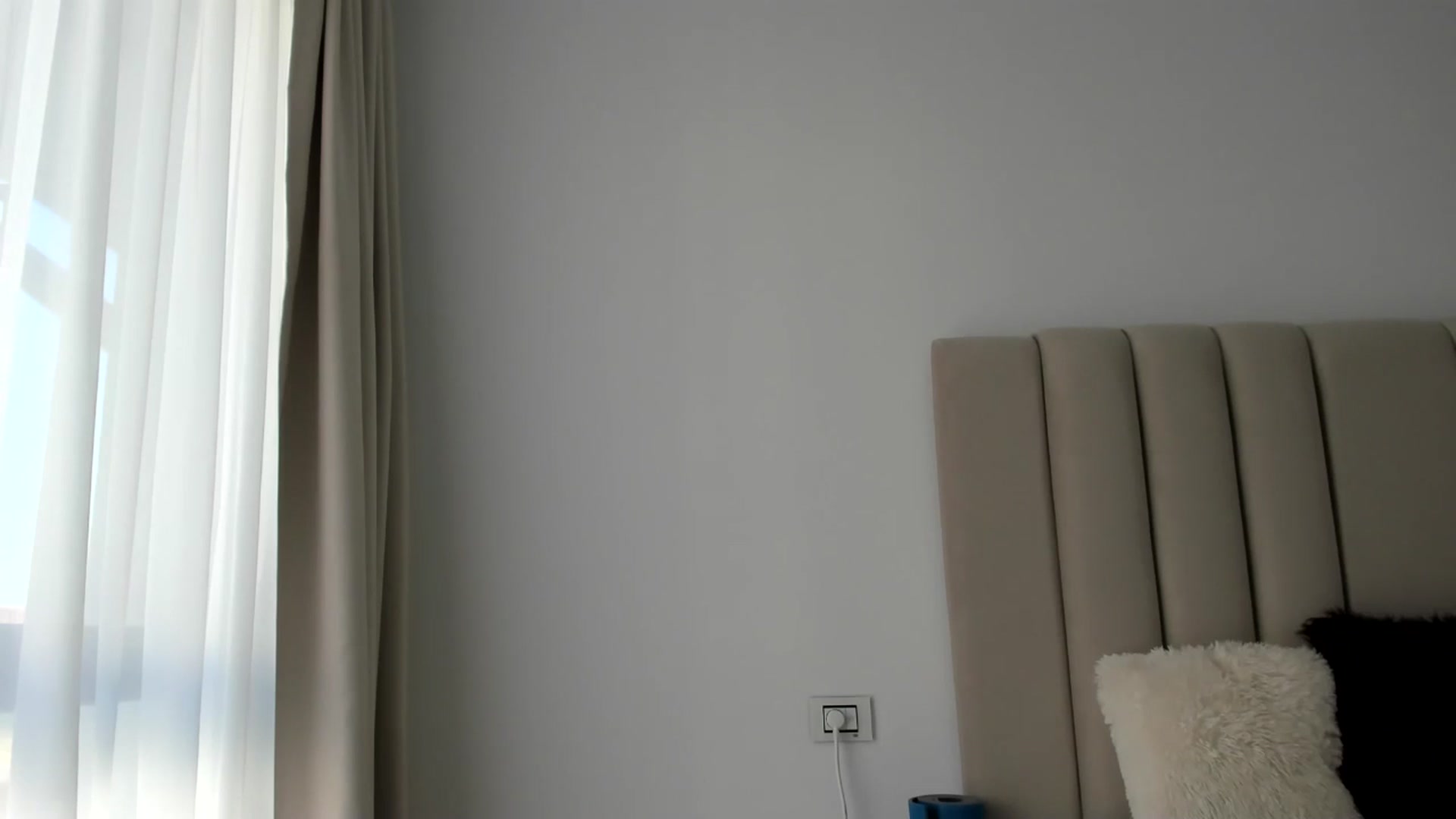 Gallery image thumbnail from SugarCrush25's myfreecams stream on, 03/21/2025, 16:15 image 12 of 20