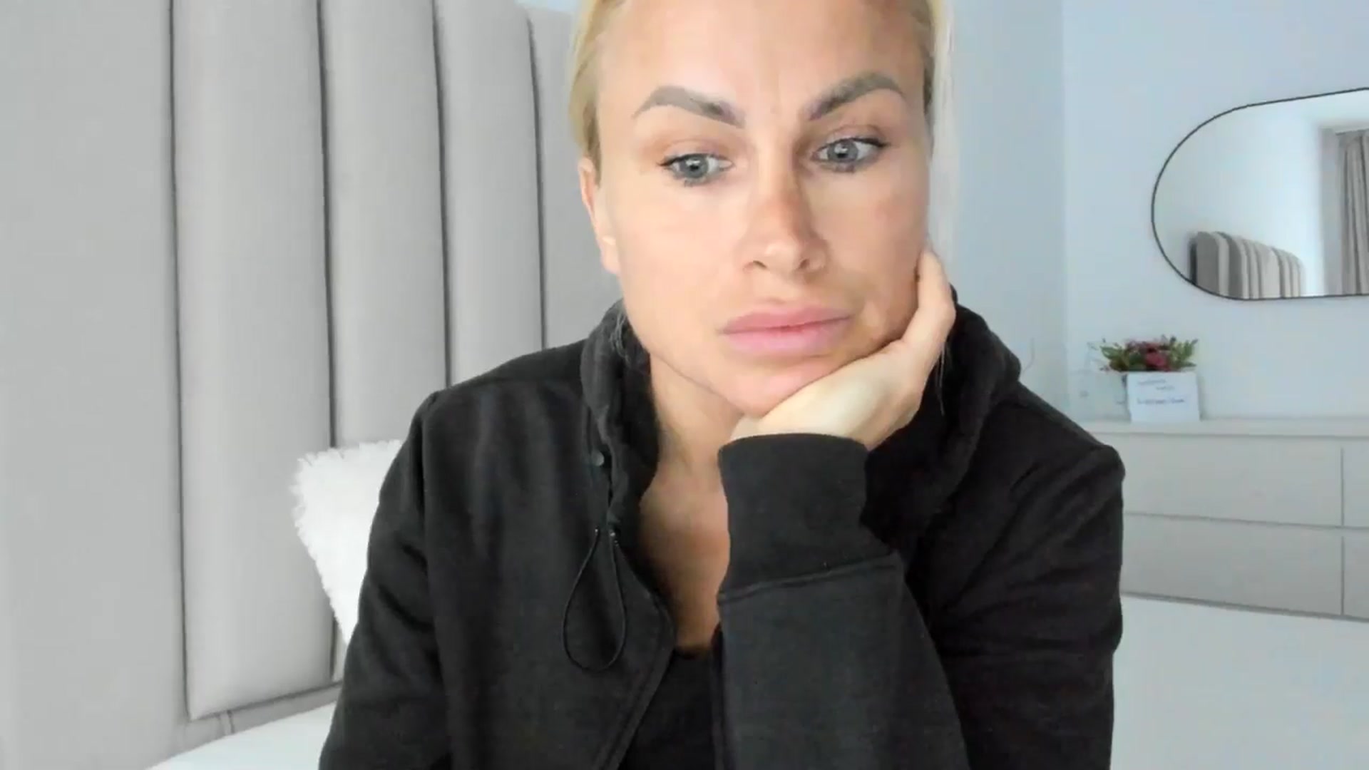 Gallery image thumbnail from SugarCrush25's myfreecams stream on, 03/29/2025, 16:15 image 20 of 20