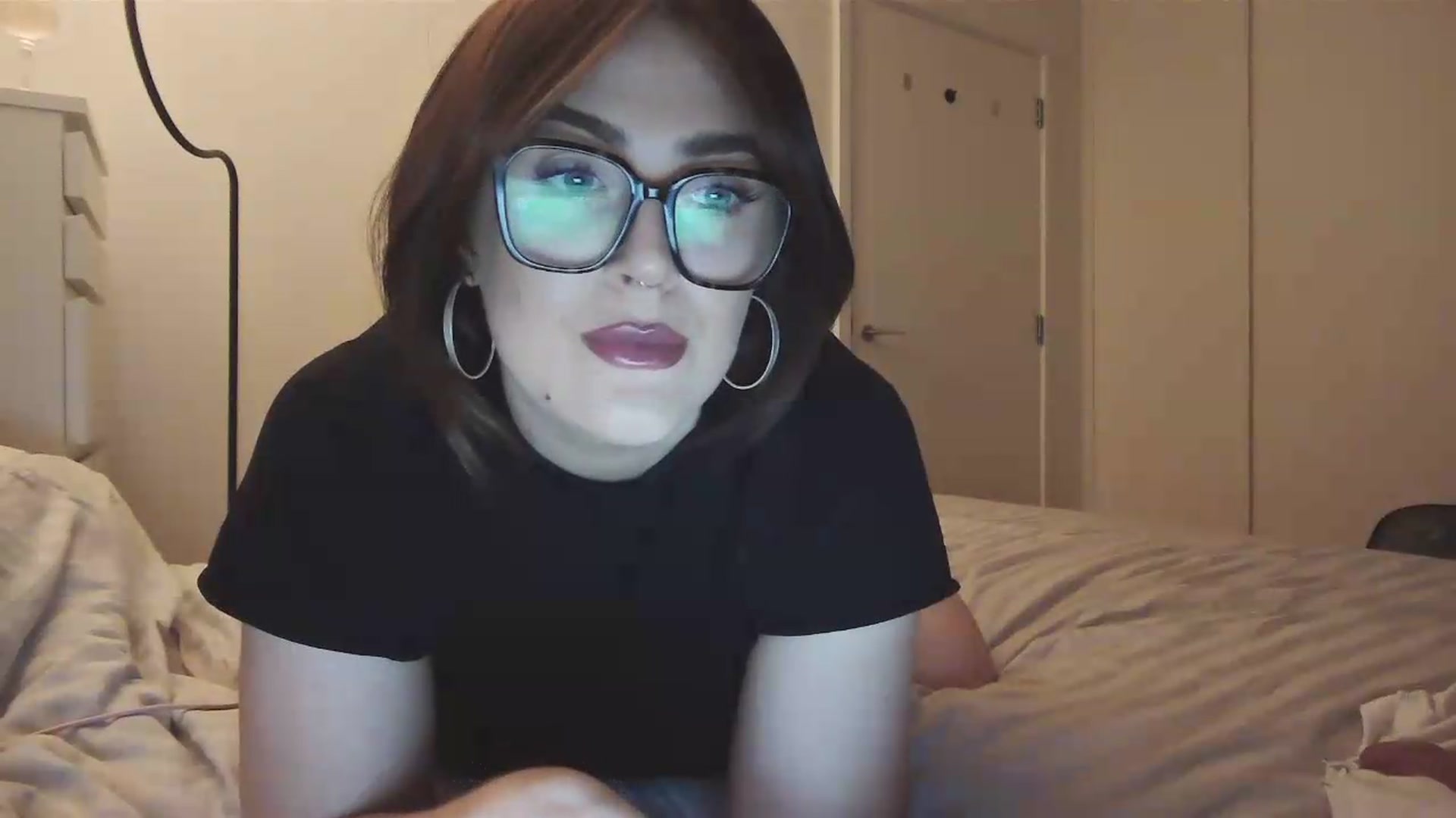 Gallery image thumbnail from SugarLuxeXO's myfreecams stream on, 08/19/2026, 21:53 image 6 of 20