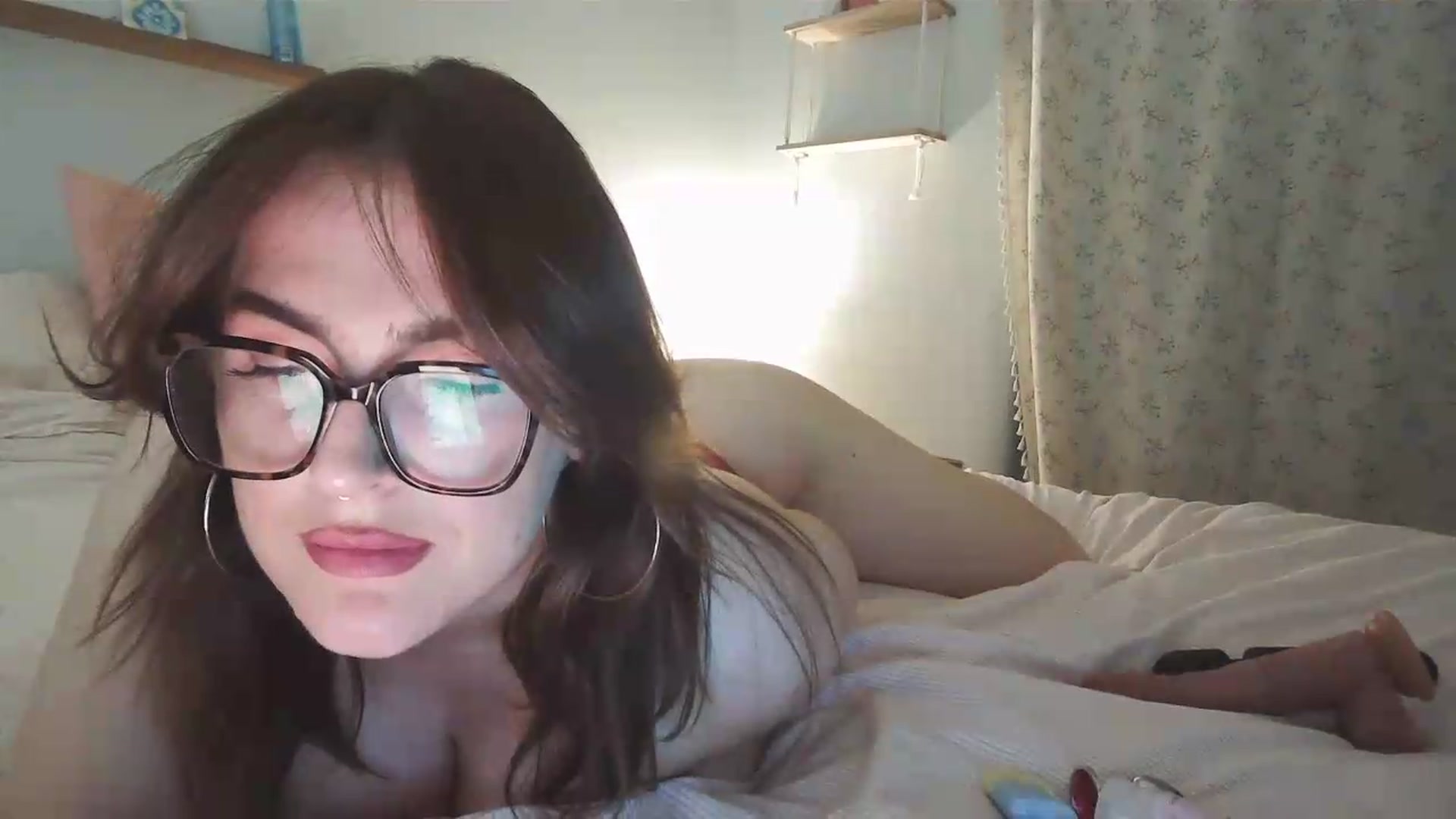 Gallery image thumbnail from SugarLuxeXO's myfreecams stream on, 09/10/2026, 22:50 image 20 of 20