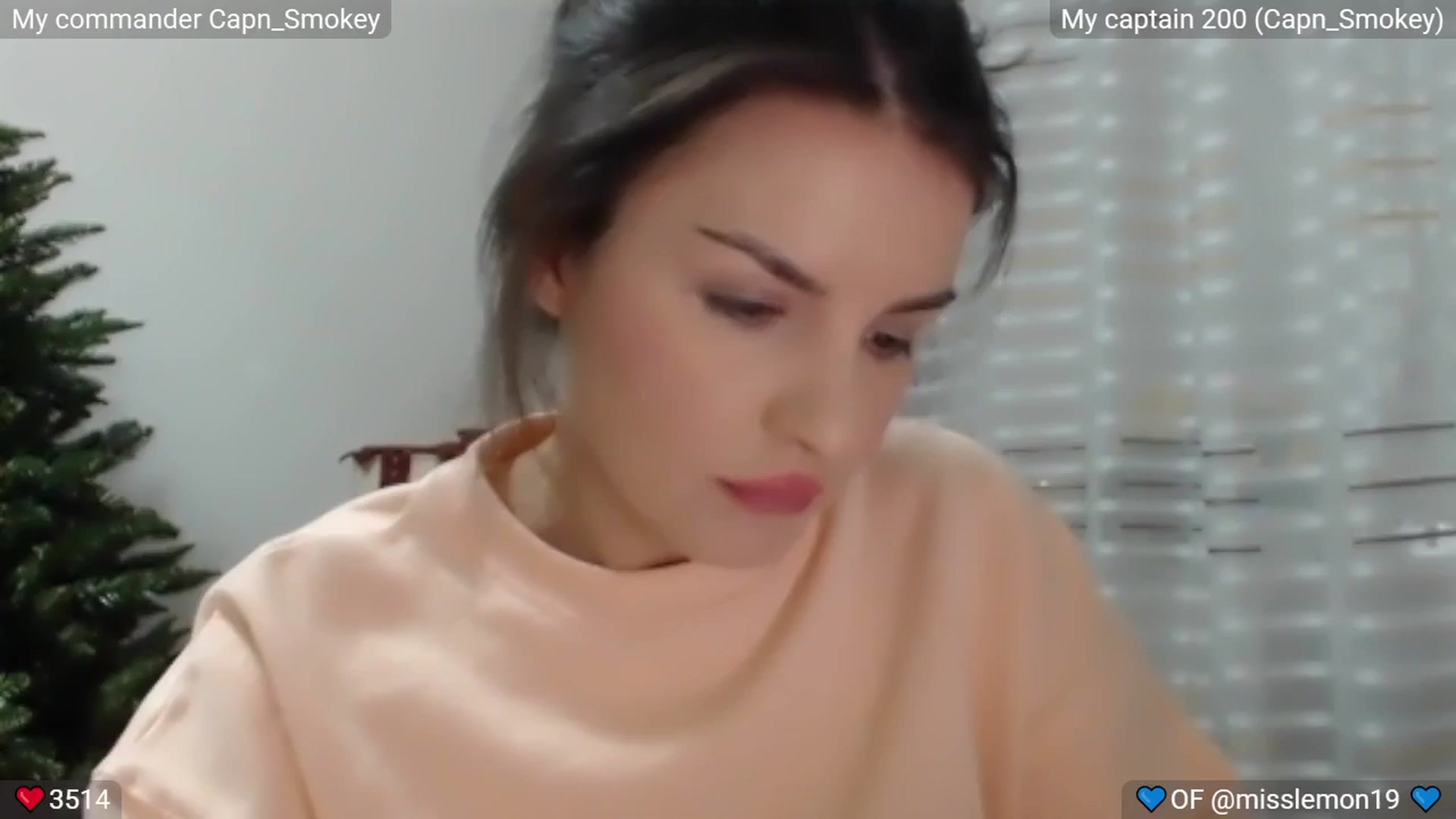 Gallery image thumbnail from SugarPlum's myfreecams stream on, 12/07/2025, 10:05 image 10 of 20
