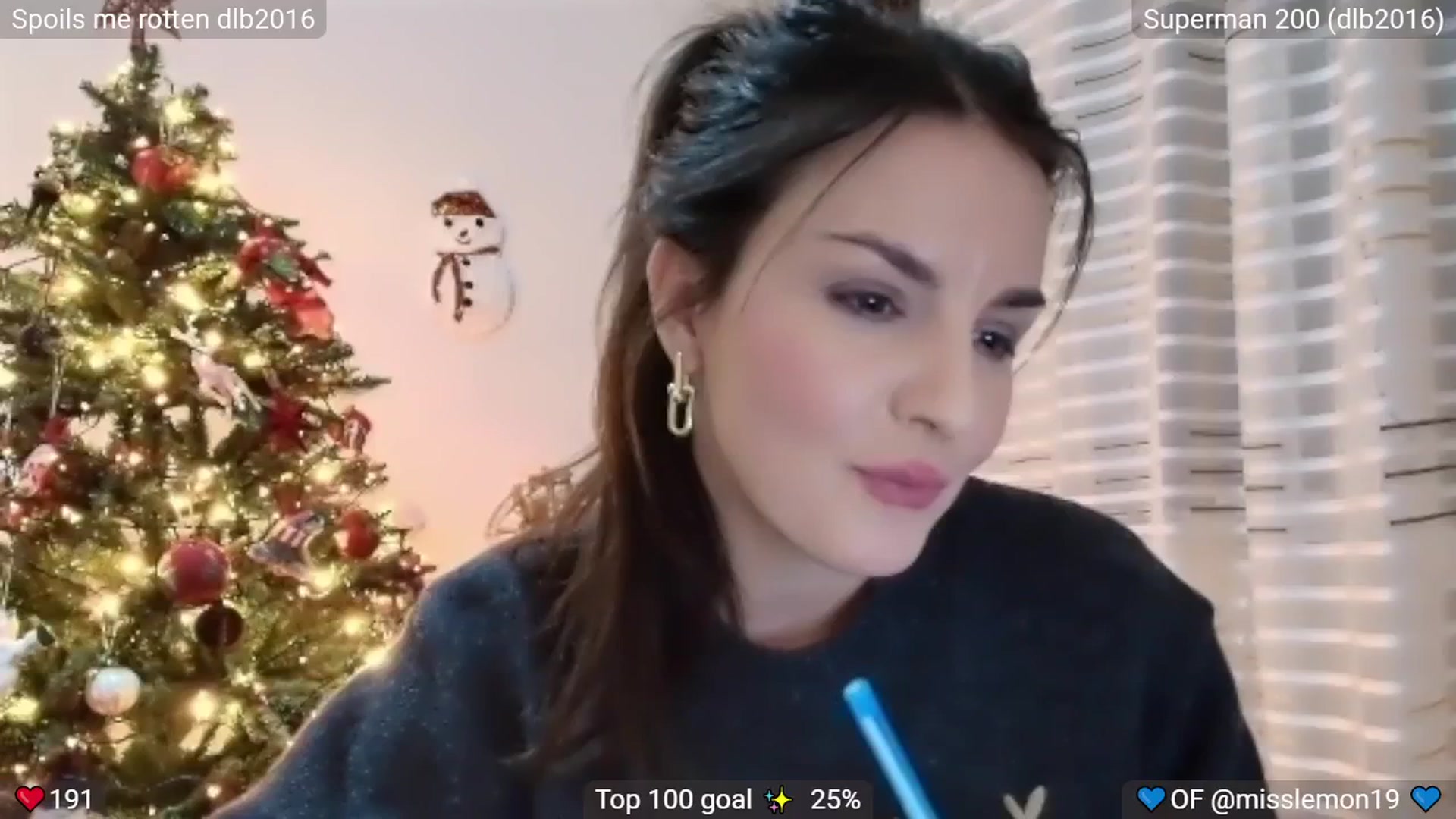 Gallery image thumbnail from SugarPlum's myfreecams stream on, 12/31/2025, 11:00 image 12 of 20