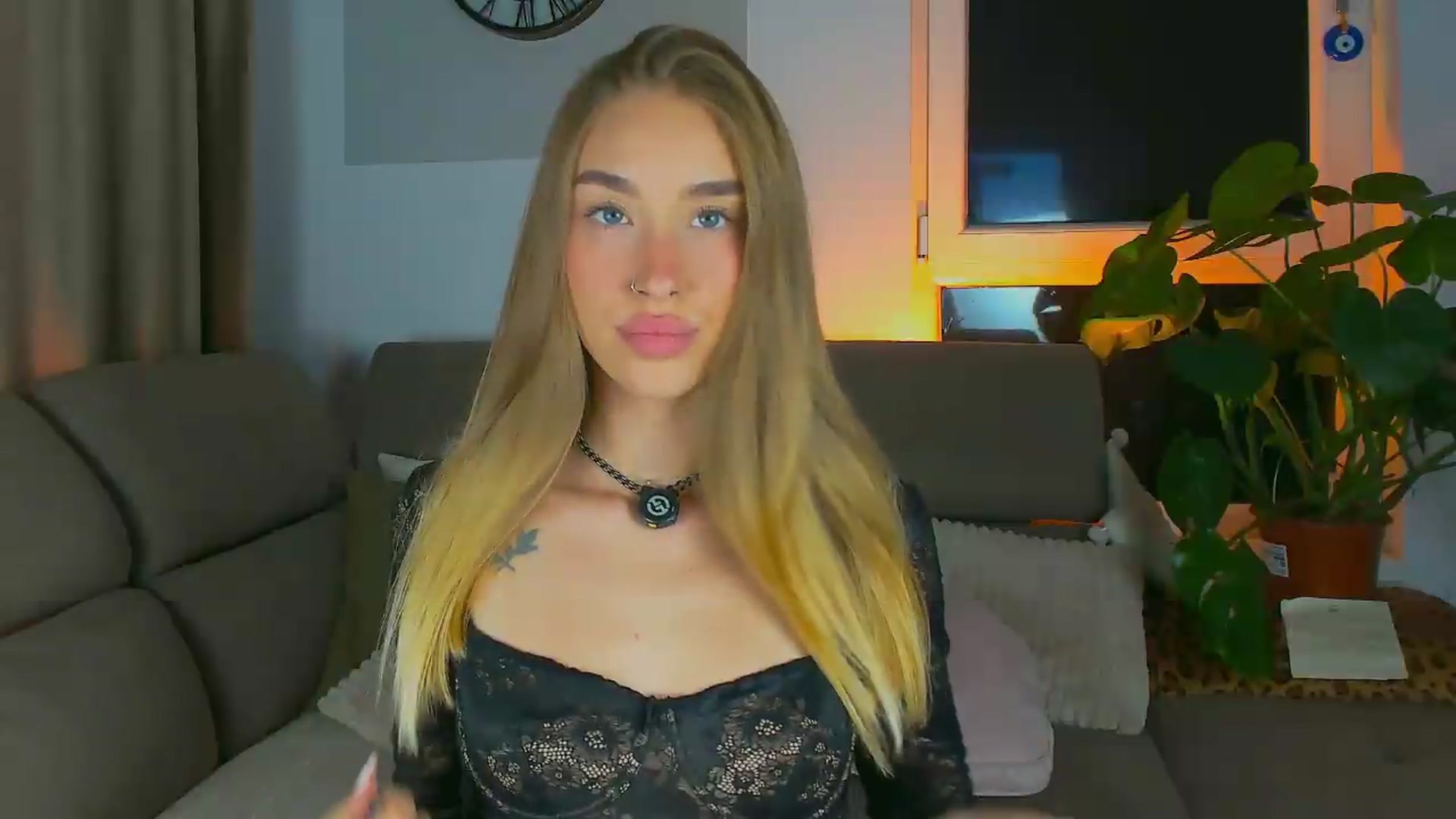 Gallery image thumbnail from SugarSkye's myfreecams stream on, 09/04/2026, 02:04 image 4 of 20