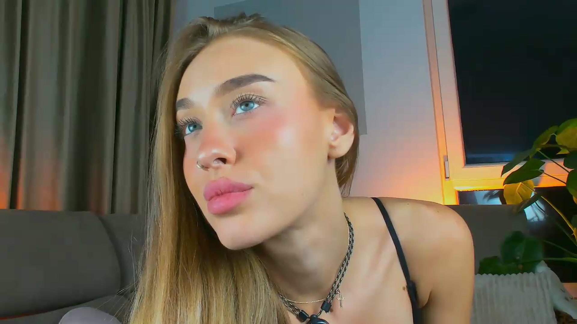 Gallery image thumbnail from SugarSkye's myfreecams stream on, 09/11/2026, 03:18 image 18 of 20