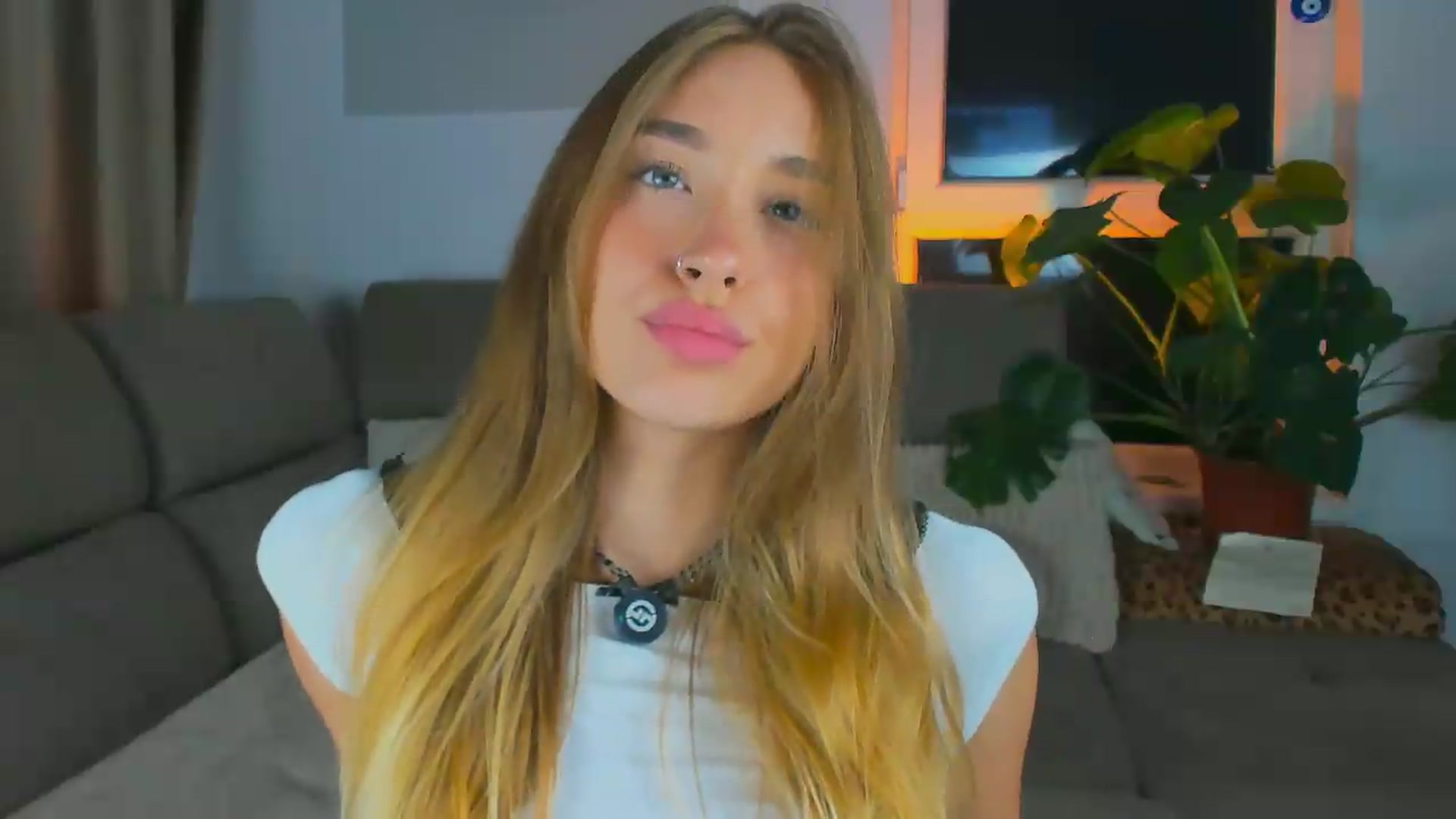 Gallery image thumbnail from SugarSkye's myfreecams stream on, 09/12/2026, 03:37 image 7 of 20