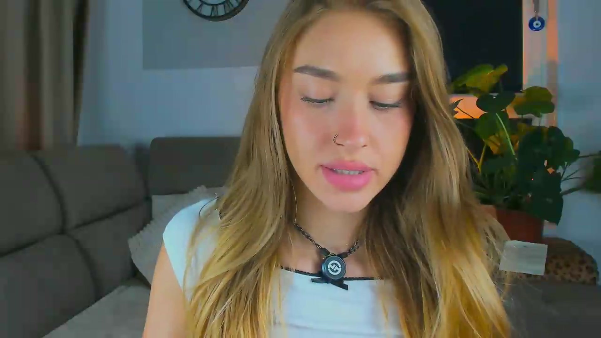 Gallery image thumbnail from SugarSkye's myfreecams stream on, 09/12/2026, 03:37 image 17 of 20