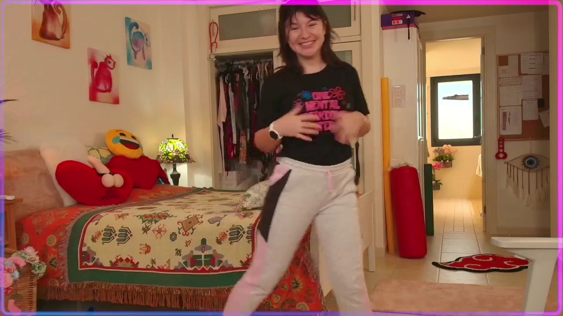 Gallery image thumbnail from SugarSpice22's myfreecams stream on, 10/31/2024, 18:37 image 13 of 20