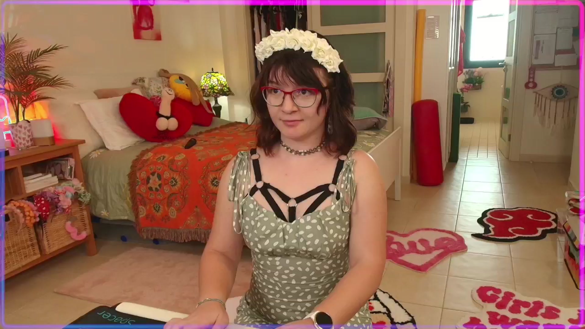 Gallery image thumbnail from SugarSpice22's myfreecams stream on, 11/25/2024, 16:13 image 1 of 20