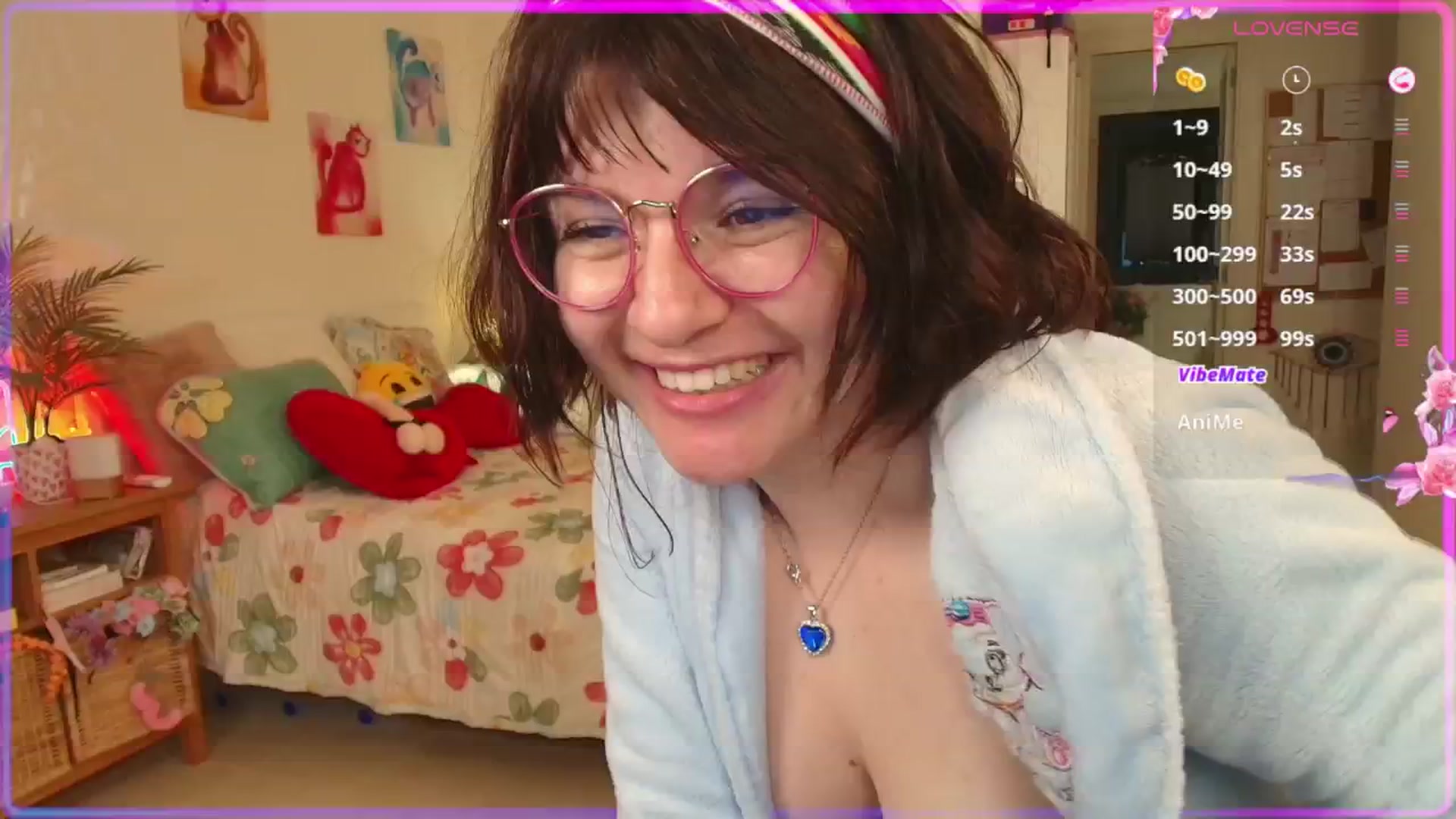 Gallery image thumbnail from SugarSpice22's myfreecams stream on, 12/18/2024, 02:32 image 19 of 20