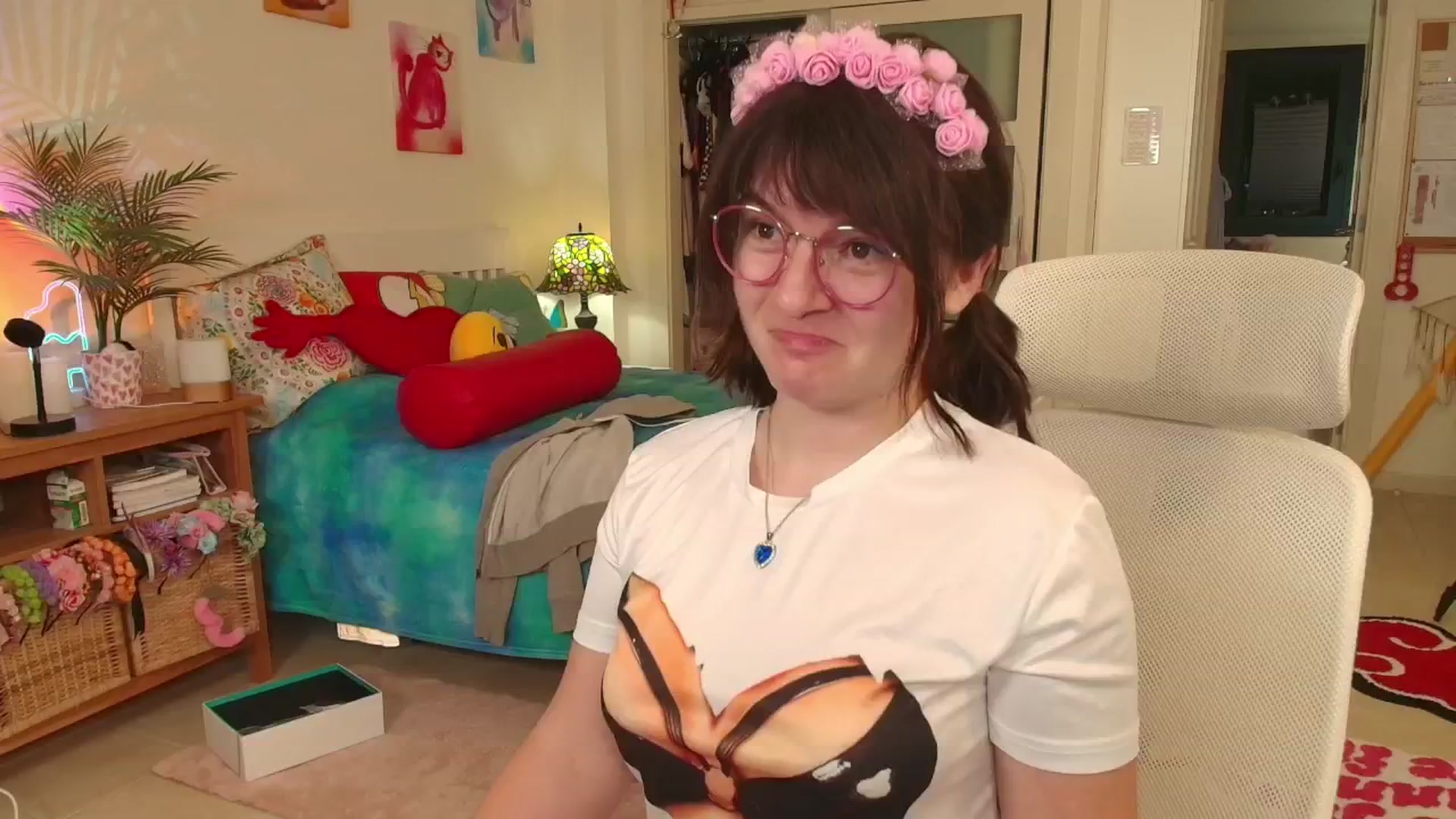 Gallery image thumbnail from SugarSpice22's myfreecams stream on, 12/31/2024, 23:56 image 1 of 20