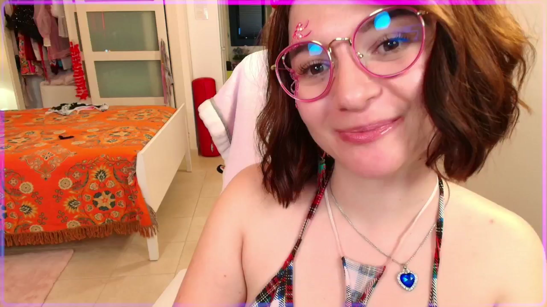 Gallery image thumbnail from SugarSpice22's myfreecams stream on, 03/10/2025, 20:09 image 18 of 20