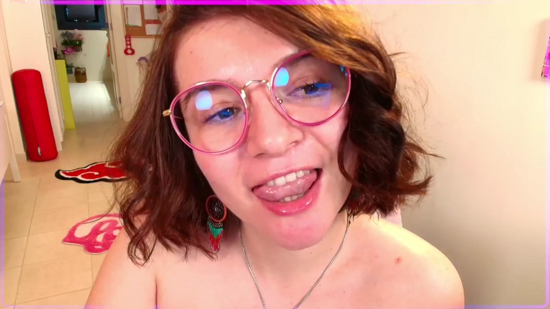 Gallery image thumbnail from SugarSpice22's myfreecams stream on, 03/12/2025, 04:17 image 6 of 20