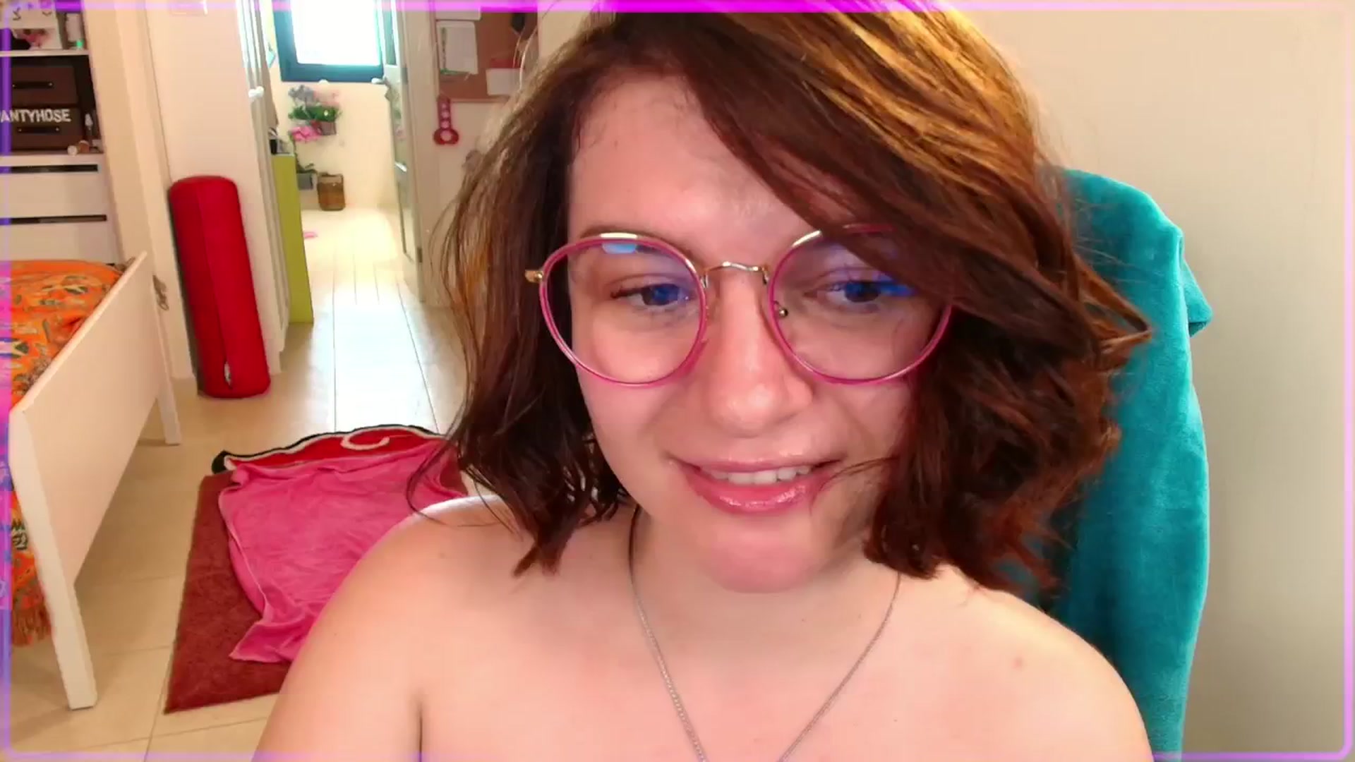 Gallery image thumbnail from SugarSpice22's myfreecams stream on, 03/13/2025, 16:26 image 12 of 20