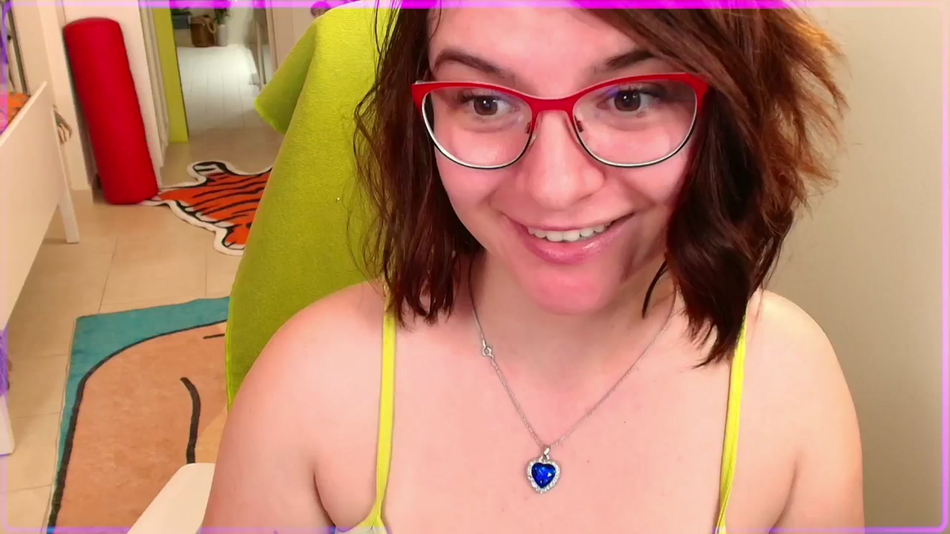 Gallery image thumbnail from SugarSpice22's myfreecams stream on, 03/28/2025, 06:56 image 12 of 20
