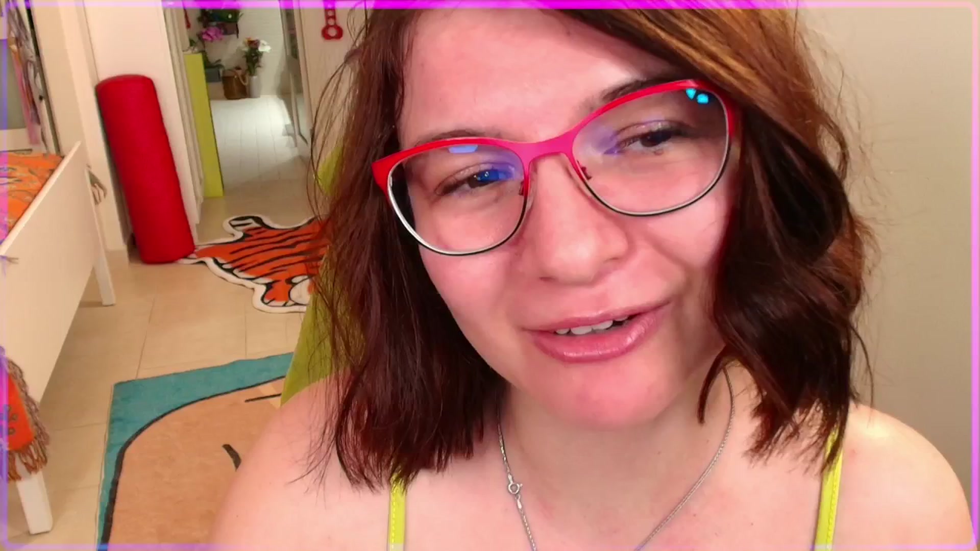 Gallery image thumbnail from SugarSpice22's myfreecams stream on, 03/28/2025, 06:56 image 5 of 20