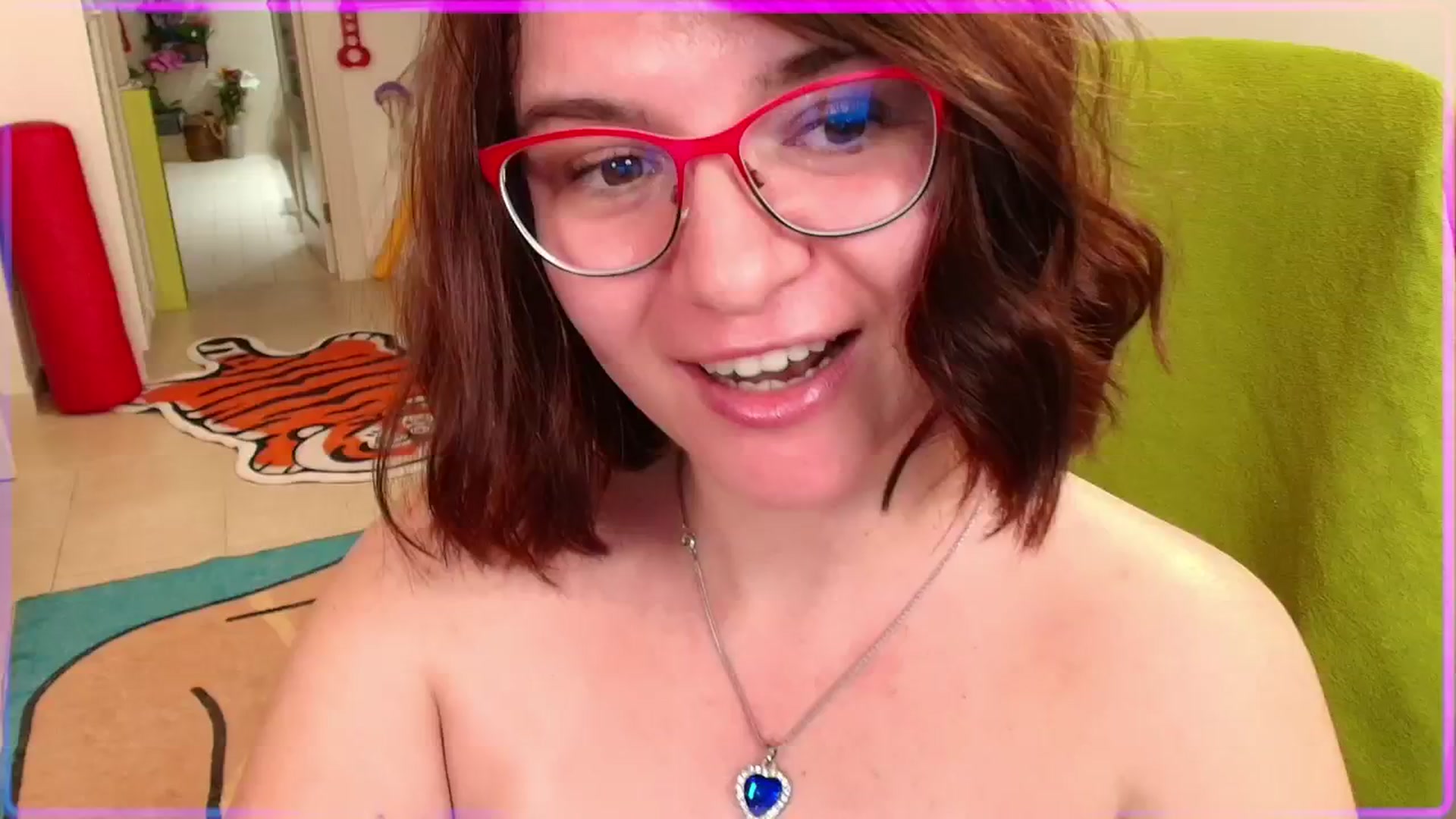 Gallery image thumbnail from SugarSpice22's myfreecams stream on, 03/28/2025, 06:56 image 18 of 20