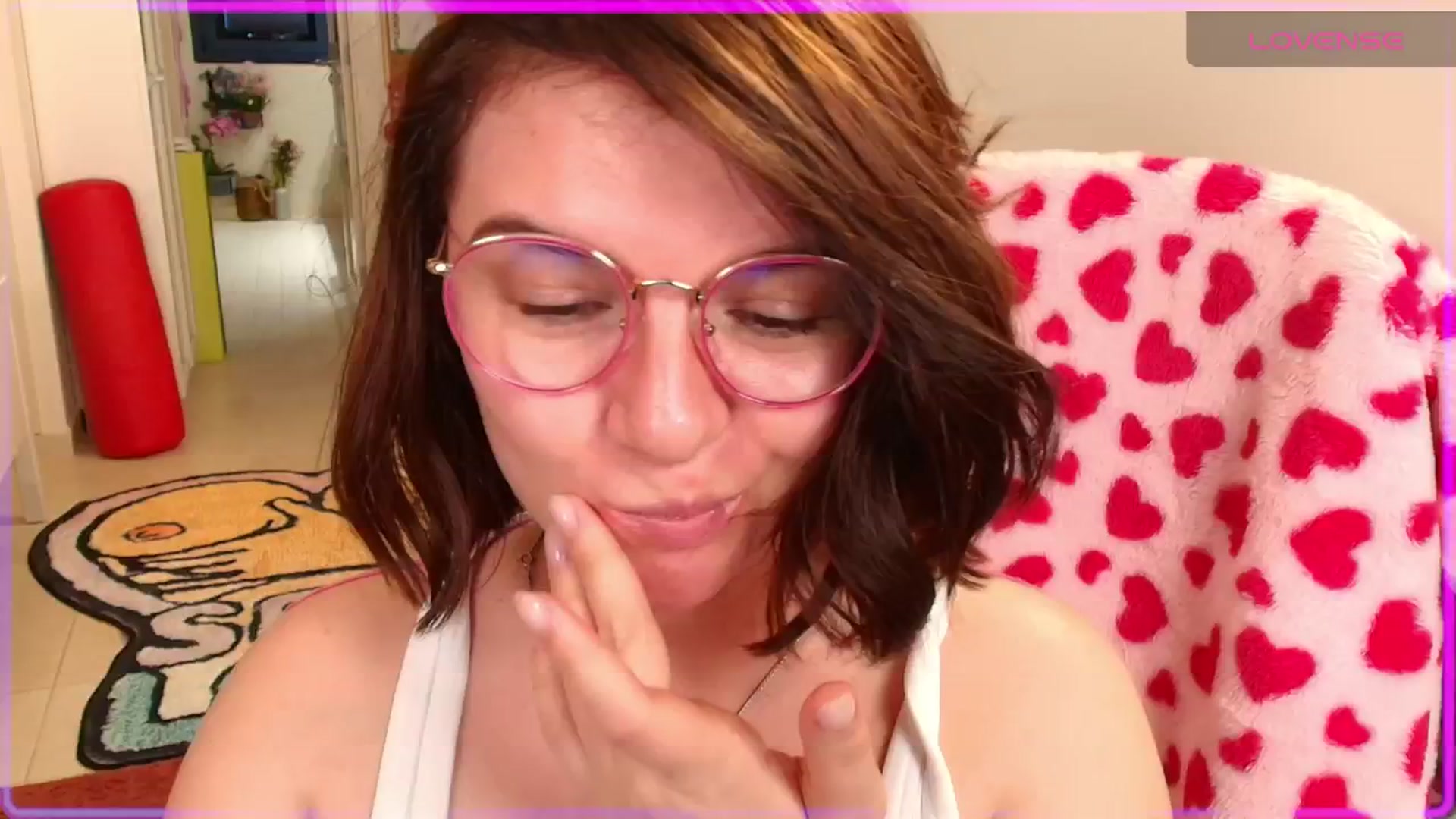 Gallery image thumbnail from SugarSpice22's myfreecams stream on, 04/04/2025, 20:49 image 10 of 20