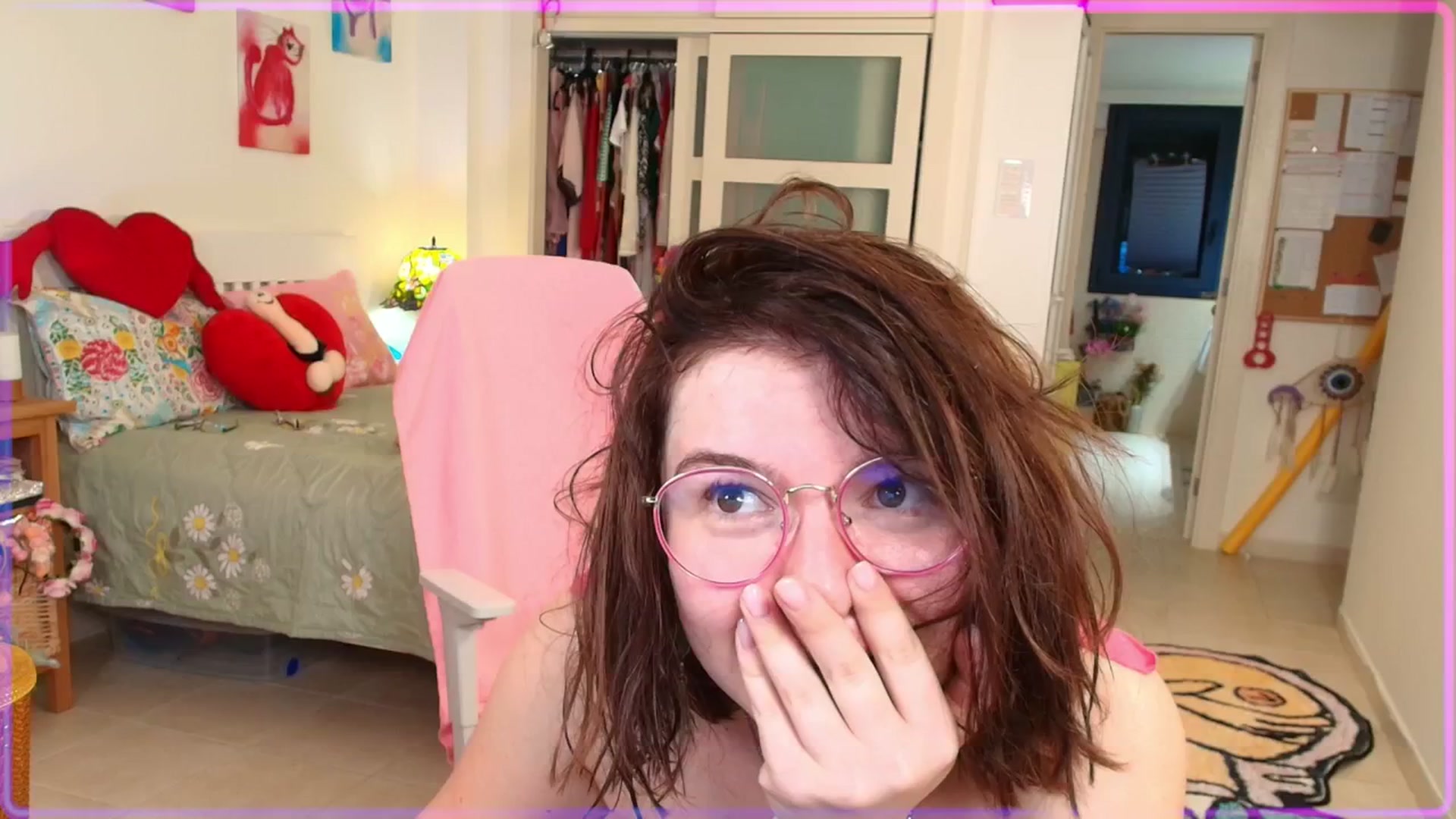 Gallery image thumbnail from SugarSpice22's myfreecams stream on, 04/05/2025, 21:20 image 15 of 20