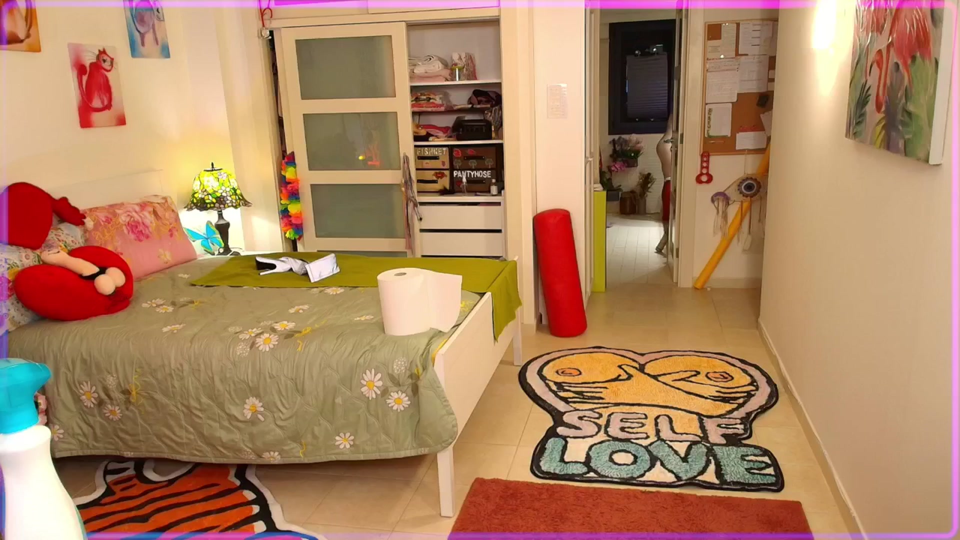 Gallery image thumbnail from SugarSpice22's myfreecams stream on, 04/08/2025, 23:44 image 18 of 20