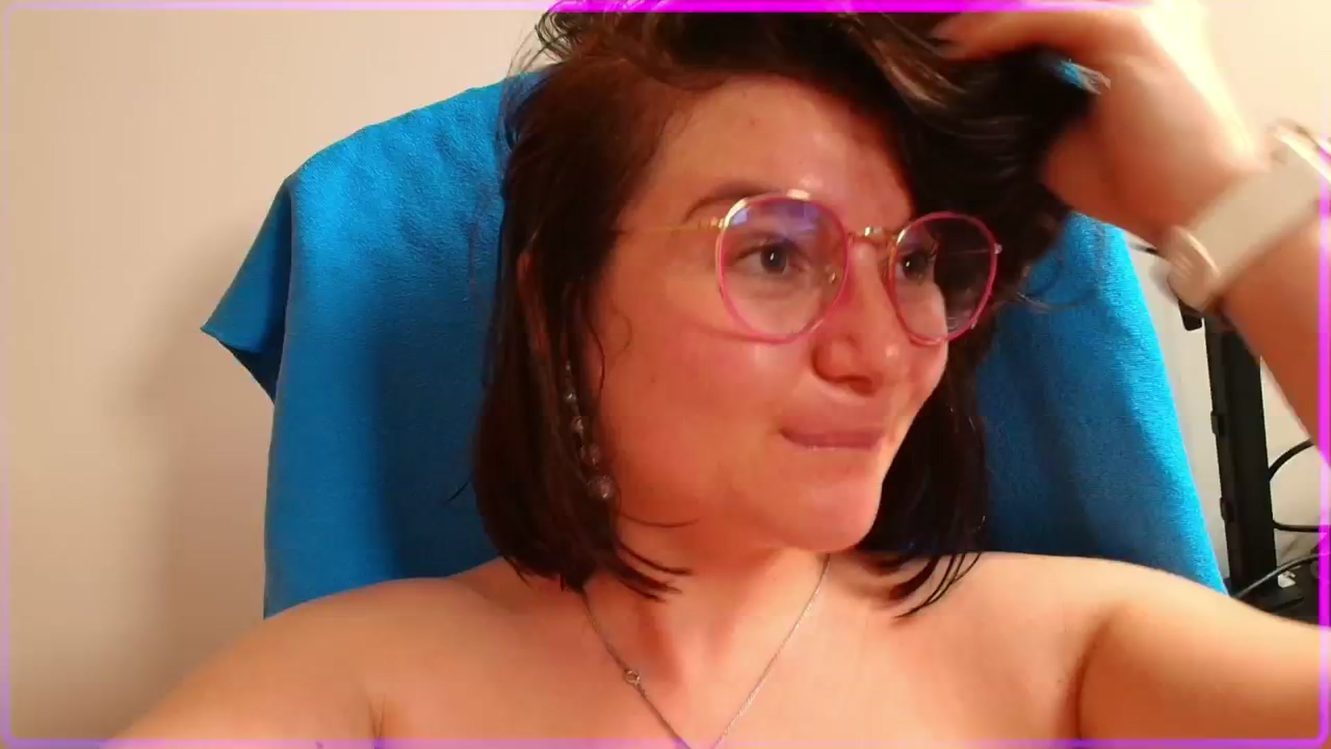 Gallery image thumbnail from SugarSpice22's myfreecams stream on, 04/30/2025, 04:04 image 11 of 20
