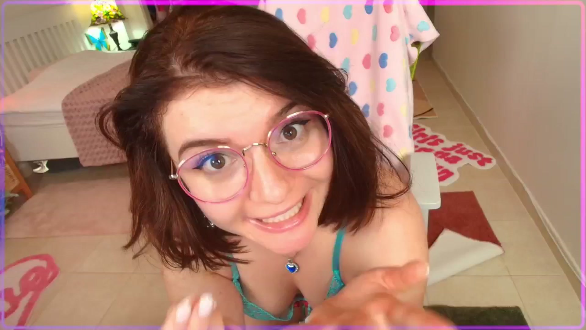 Gallery image thumbnail from SugarSpice22's myfreecams stream on, 05/01/2025, 24:01 image 2 of 20