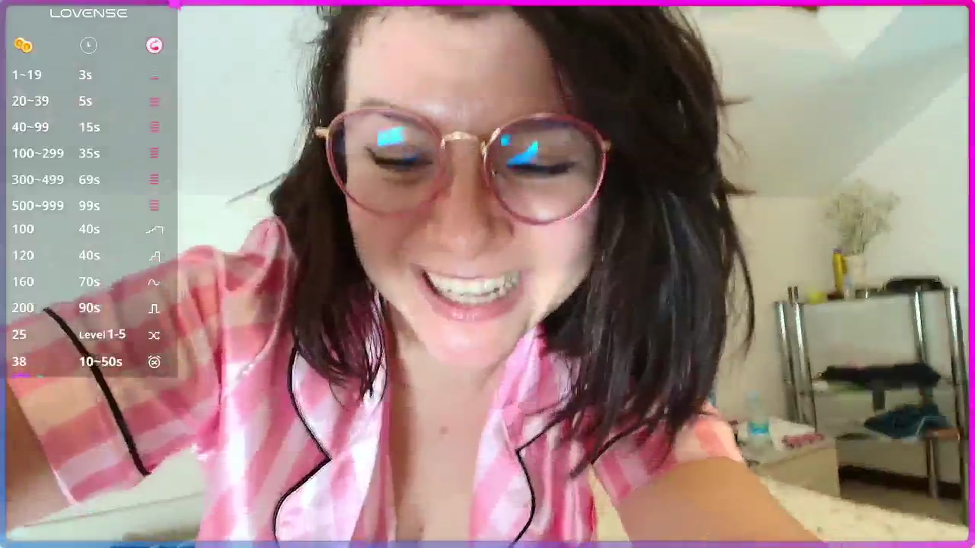 Gallery image thumbnail from SugarSpice22's myfreecams stream on, 05/14/2025, 01:28 image 12 of 20