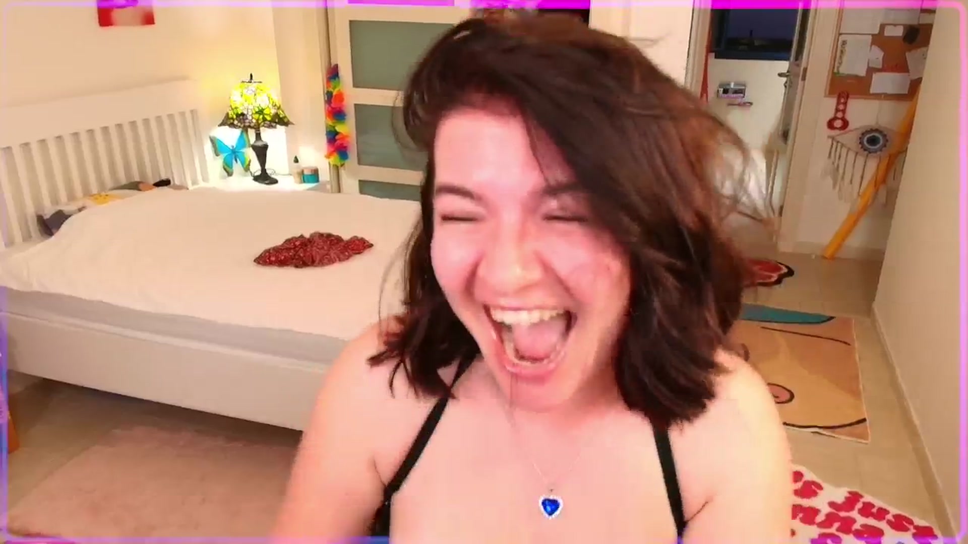 Gallery image thumbnail from SugarSpice22's myfreecams stream on, 05/25/2025, 20:35 image 8 of 20