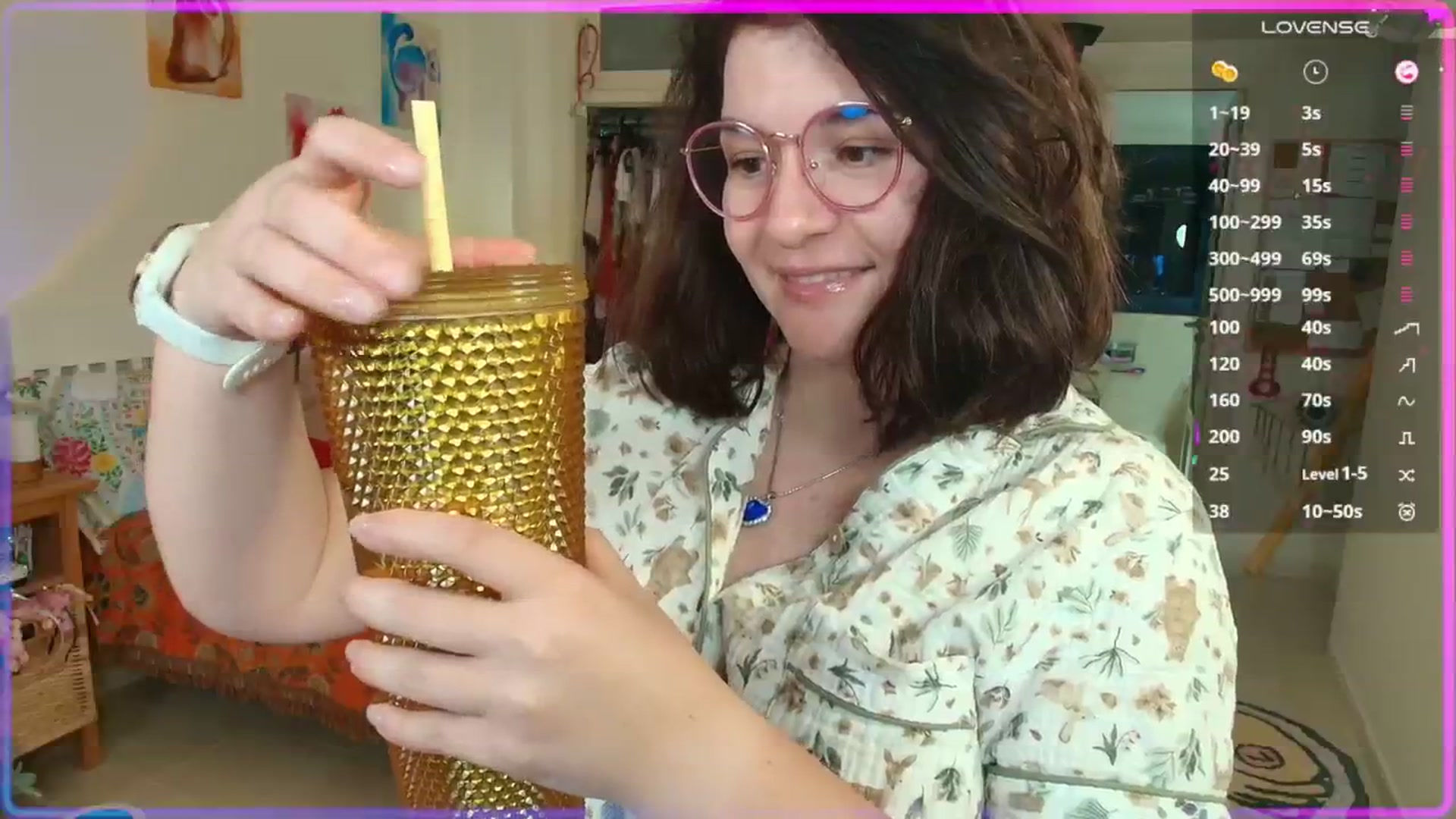 Gallery image thumbnail from SugarSpice22's myfreecams stream on, 06/07/2025, 21:28 image 15 of 20