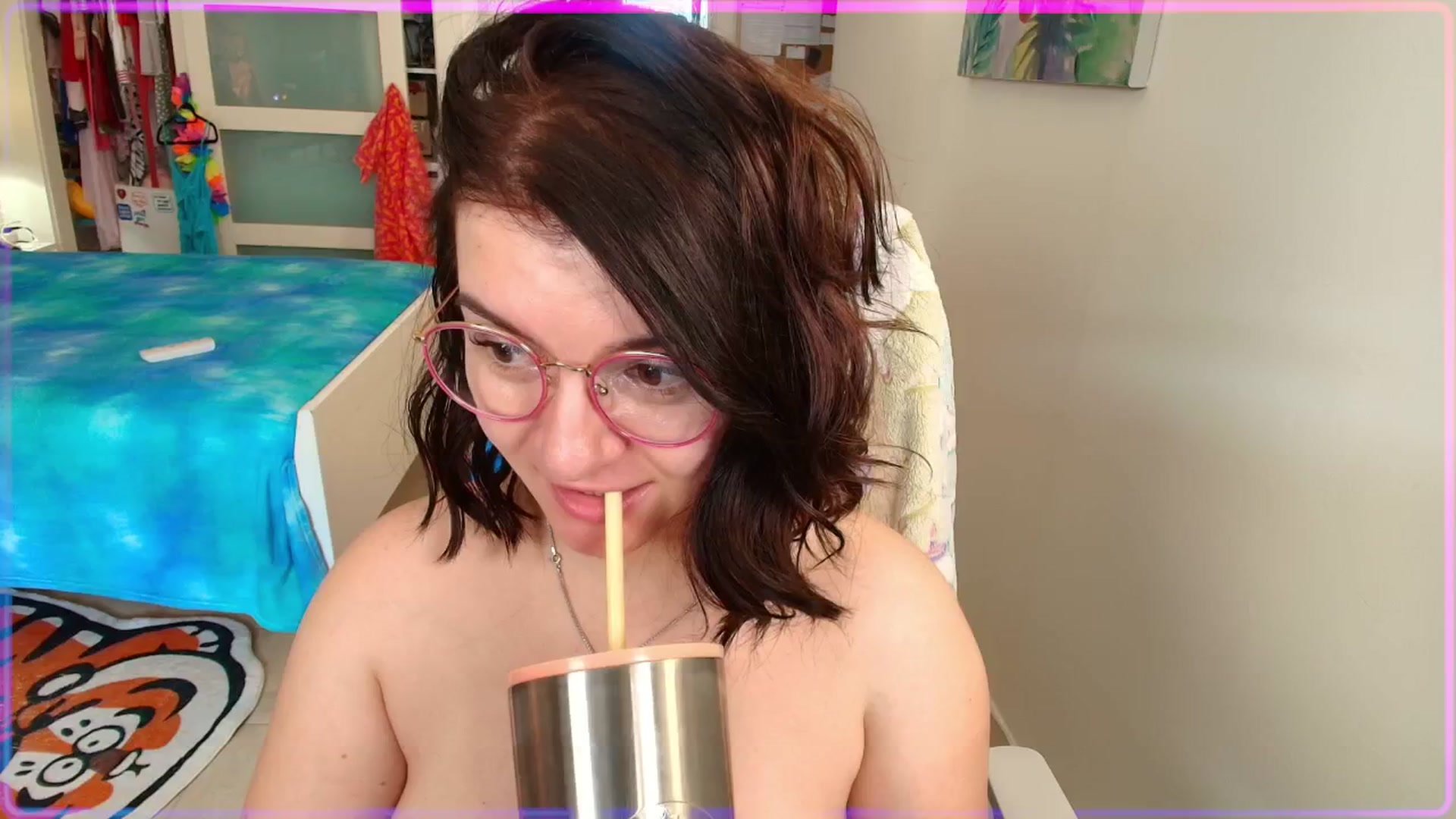 Gallery image thumbnail from SugarSpice22's myfreecams stream on, 06/17/2025, 12:02 image 1 of 20