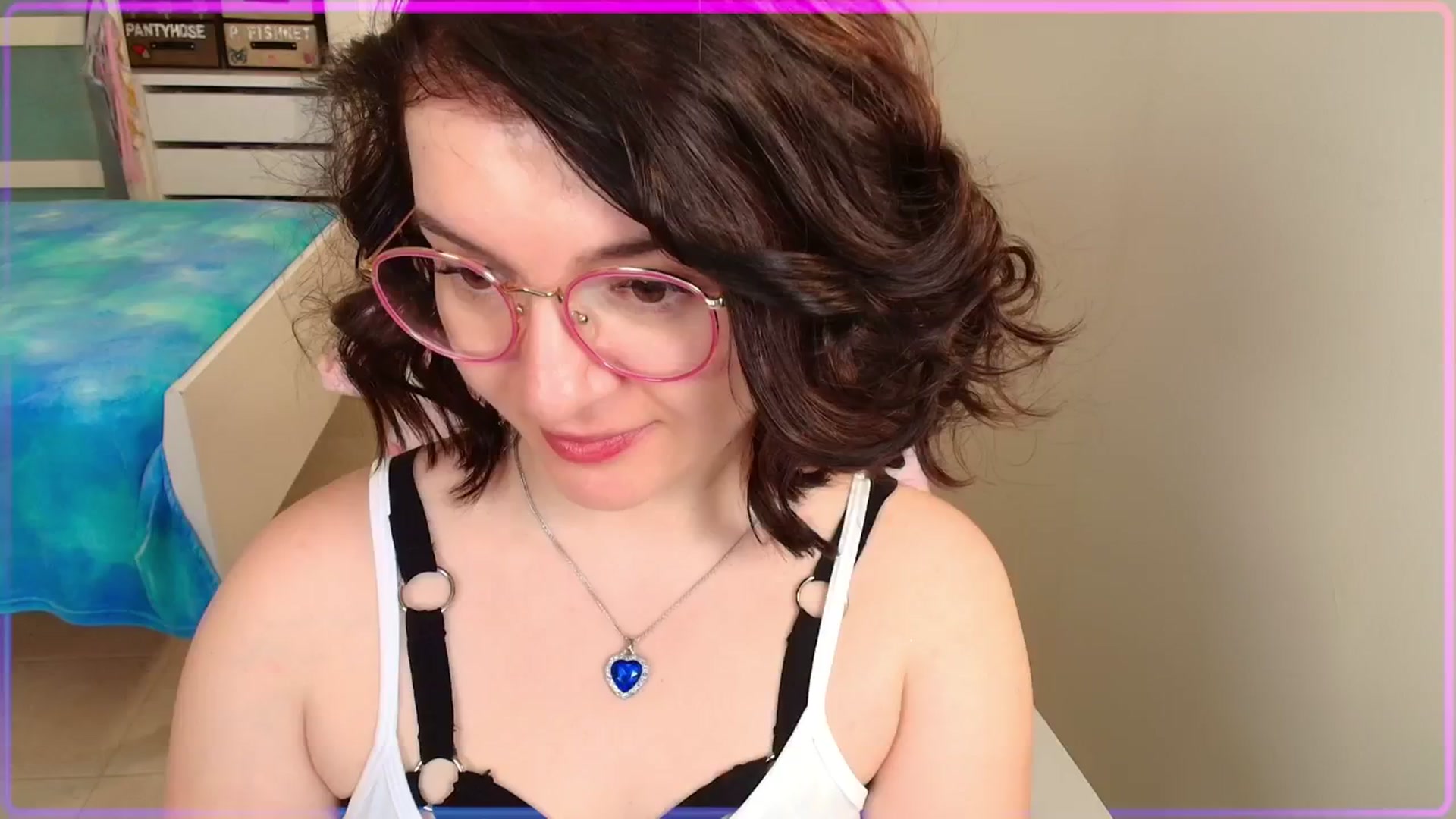 Gallery image thumbnail from SugarSpice22's myfreecams stream on, 06/19/2025, 06:00 image 18 of 20