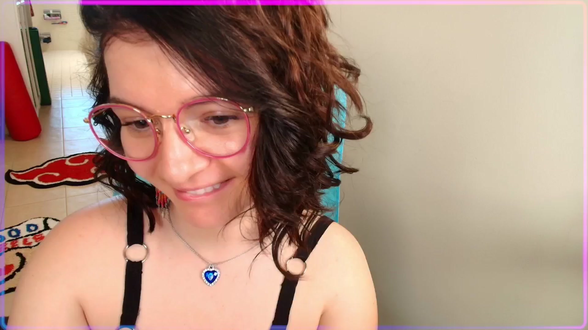 Gallery image thumbnail from SugarSpice22's myfreecams stream on, 06/19/2025, 12:08 image 7 of 20