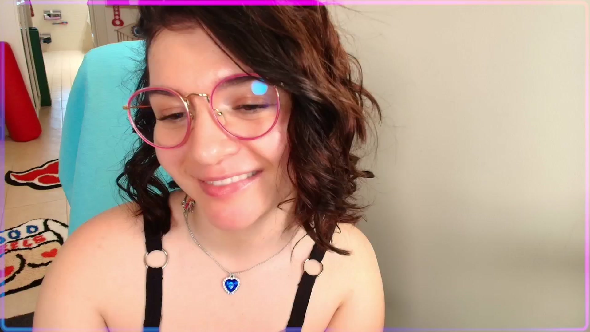 Gallery image thumbnail from SugarSpice22's myfreecams stream on, 06/19/2025, 12:08 image 4 of 20