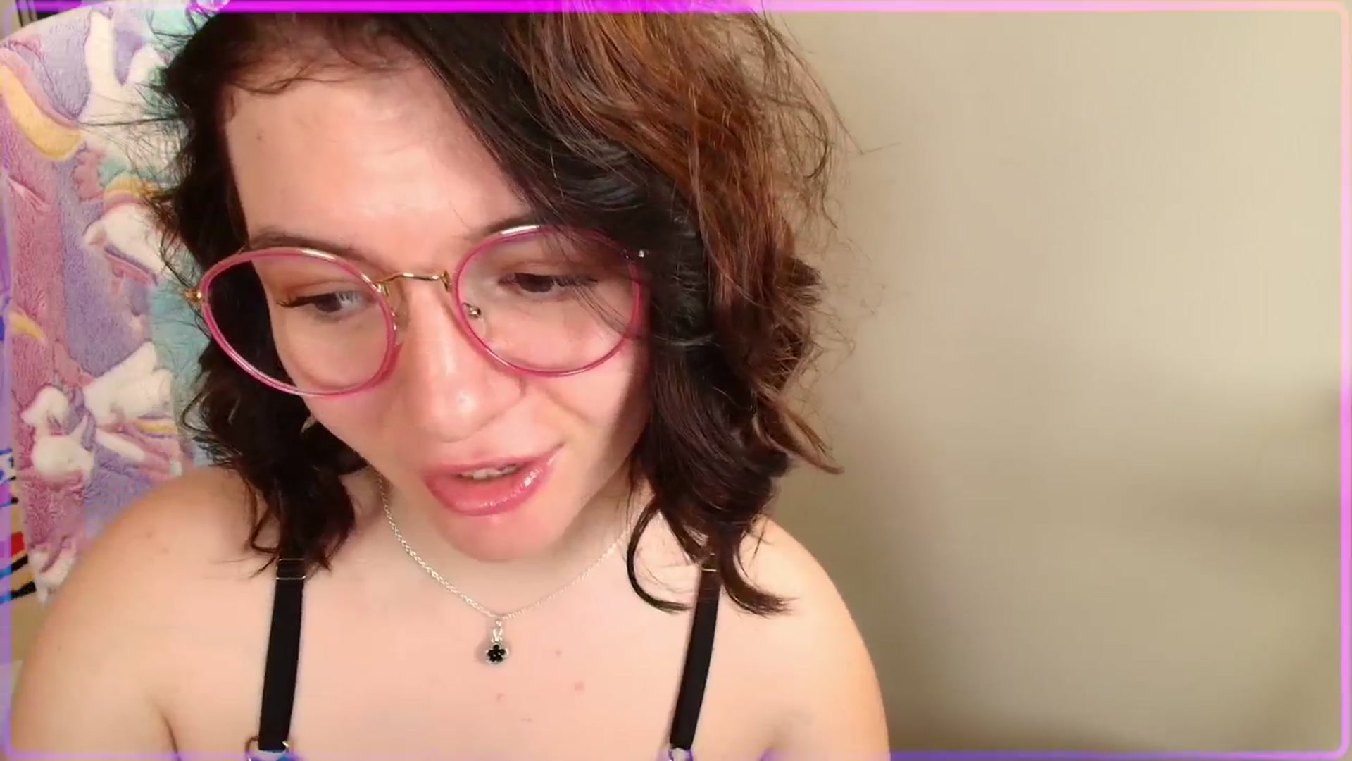 Gallery image thumbnail from SugarSpice22's myfreecams stream on, 06/22/2025, 05:18 image 6 of 20
