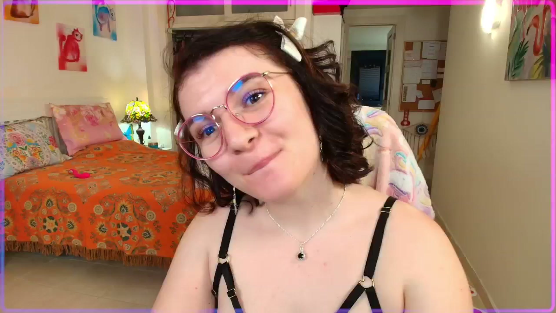 Gallery image thumbnail from SugarSpice22's myfreecams stream on, 06/22/2025, 05:45 image 18 of 20