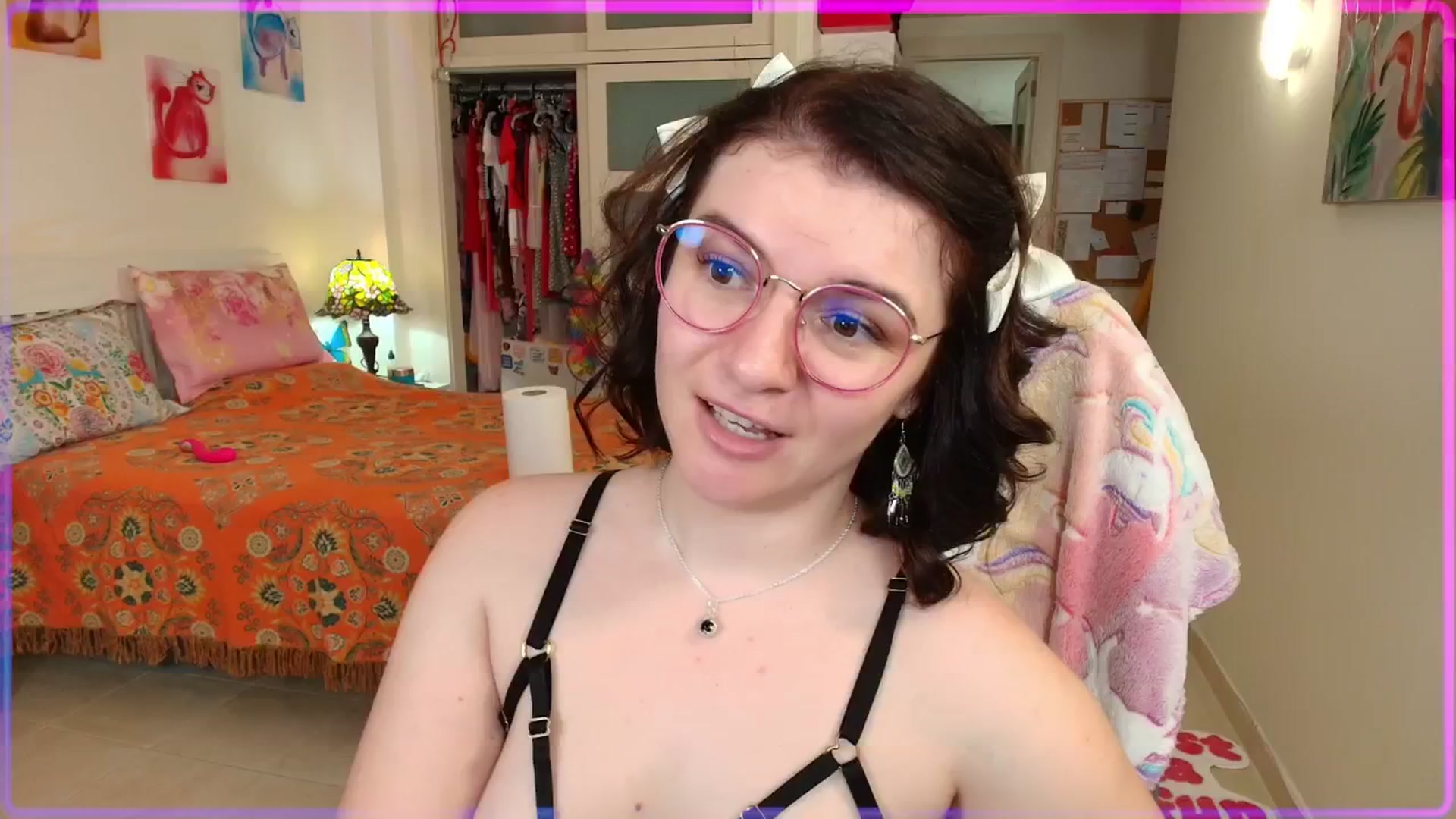 Gallery image thumbnail from SugarSpice22's myfreecams stream on, 06/22/2025, 05:45 image 1 of 20