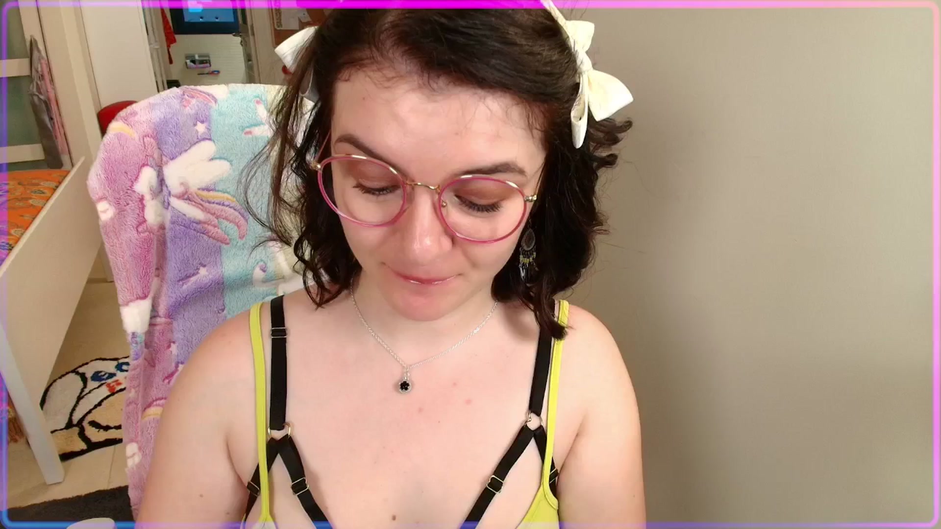 Gallery image thumbnail from SugarSpice22's myfreecams stream on, 06/22/2025, 06:15 image 11 of 20
