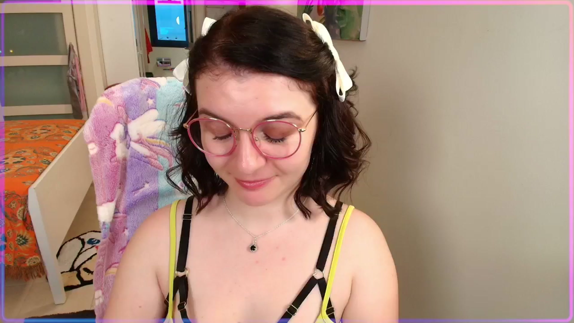 Gallery image thumbnail from SugarSpice22's myfreecams stream on, 06/22/2025, 06:15 image 16 of 20