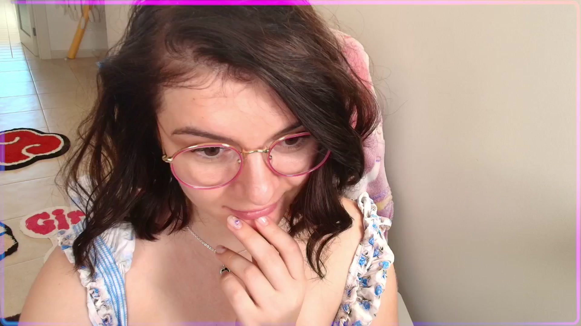 Gallery image thumbnail from SugarSpice22's myfreecams stream on, 06/22/2025, 14:33 image 16 of 20
