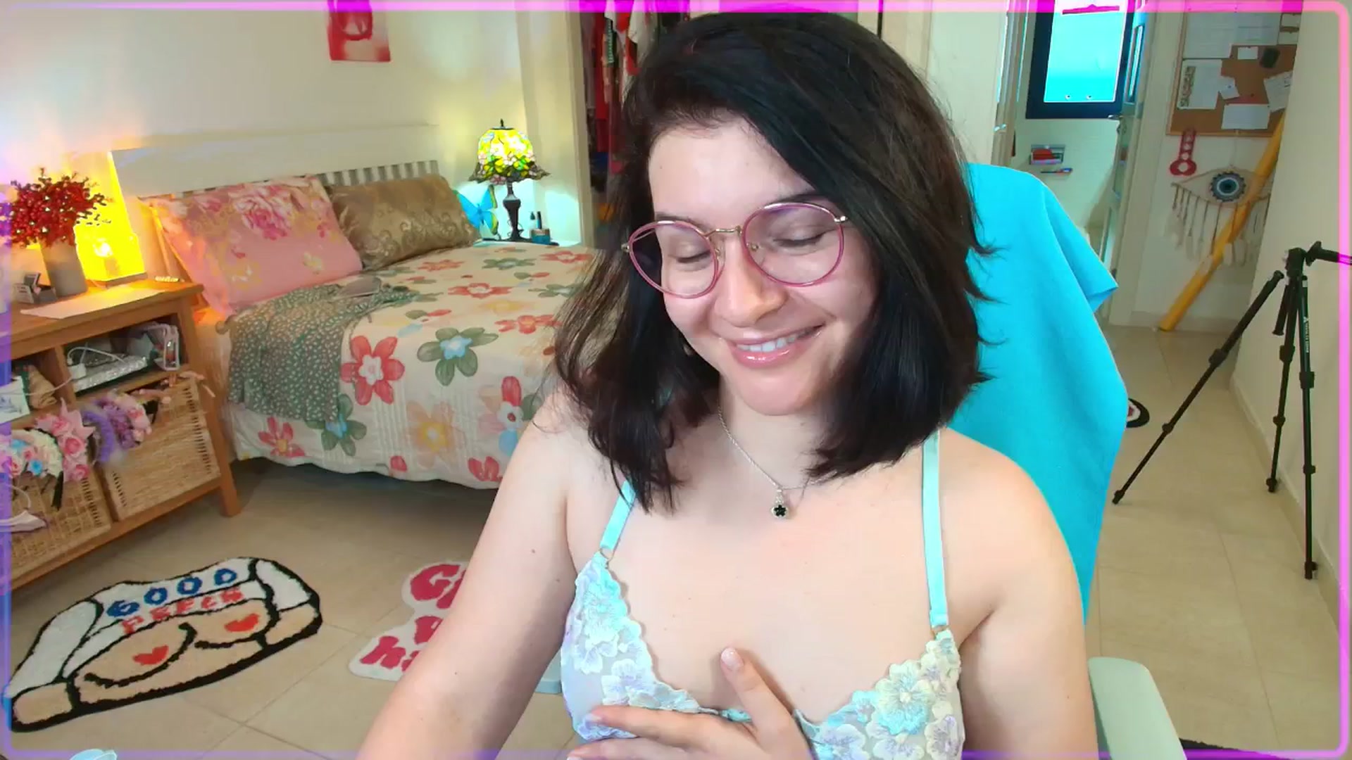 Gallery image thumbnail from SugarSpice22's myfreecams stream on, 07/21/2025, 06:43 image 9 of 20