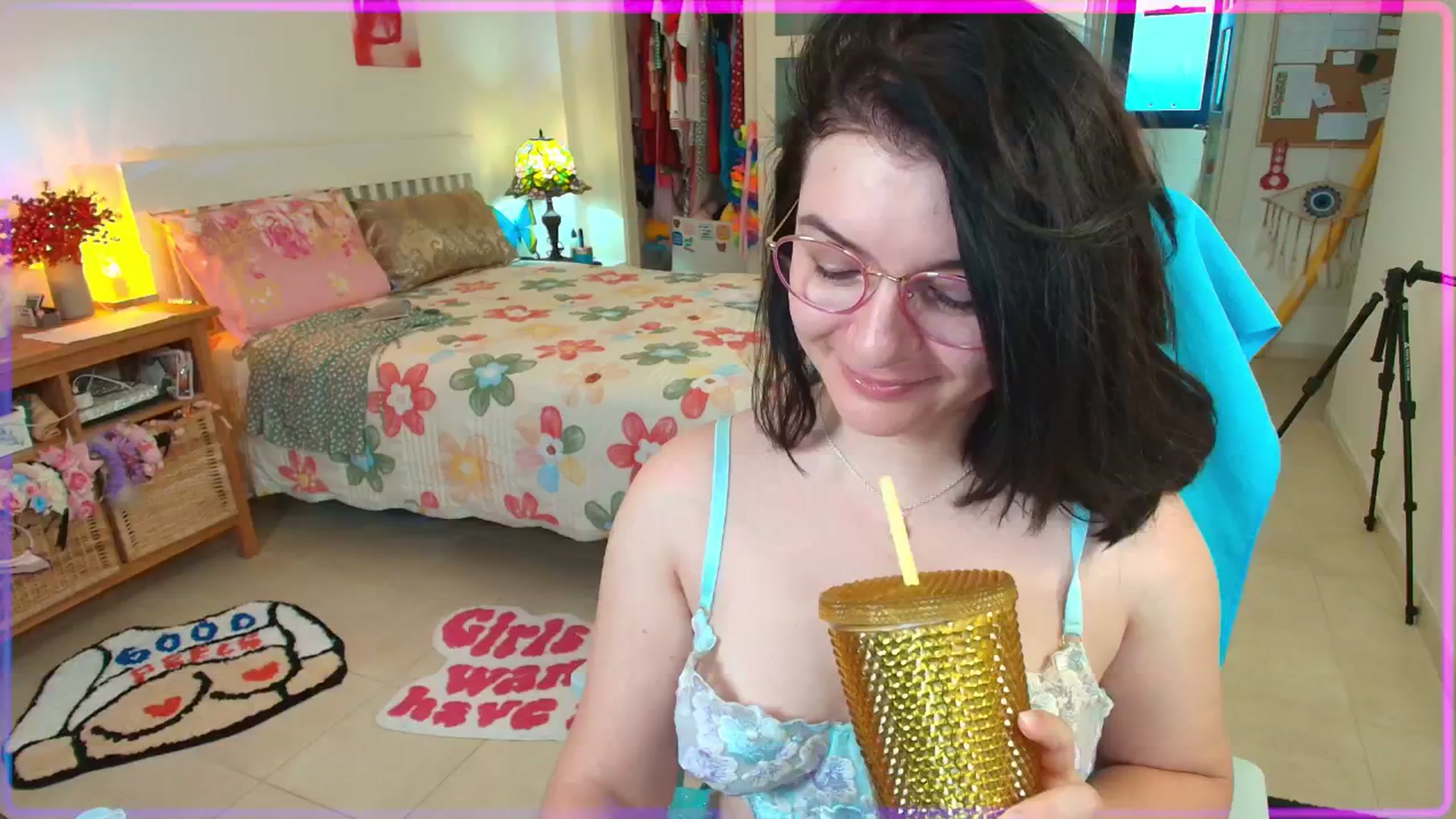 Gallery image thumbnail from SugarSpice22's myfreecams stream on, 07/21/2025, 06:43 image 6 of 20