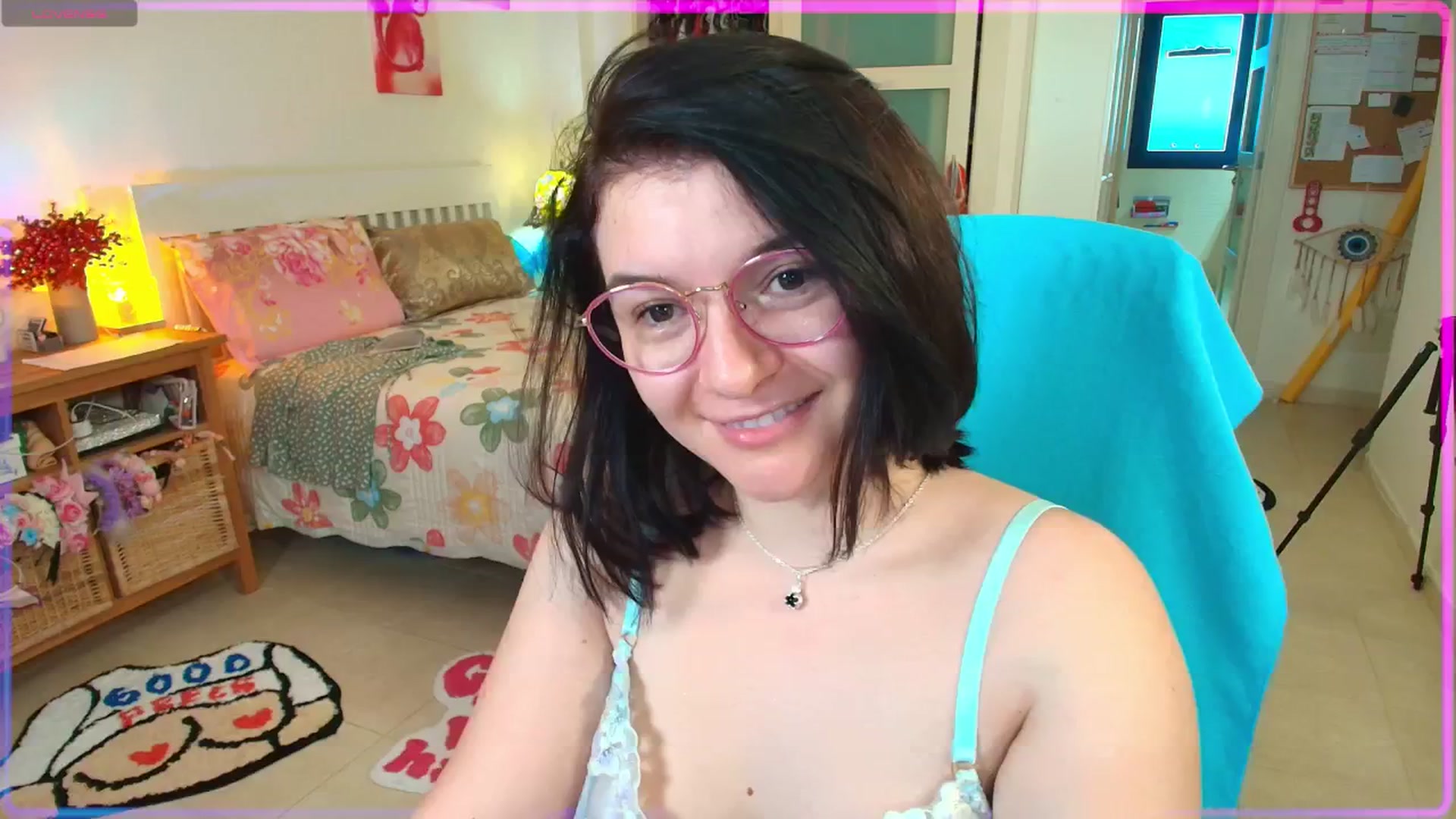 Gallery image thumbnail from SugarSpice22's myfreecams stream on, 07/21/2025, 06:56 image 6 of 20