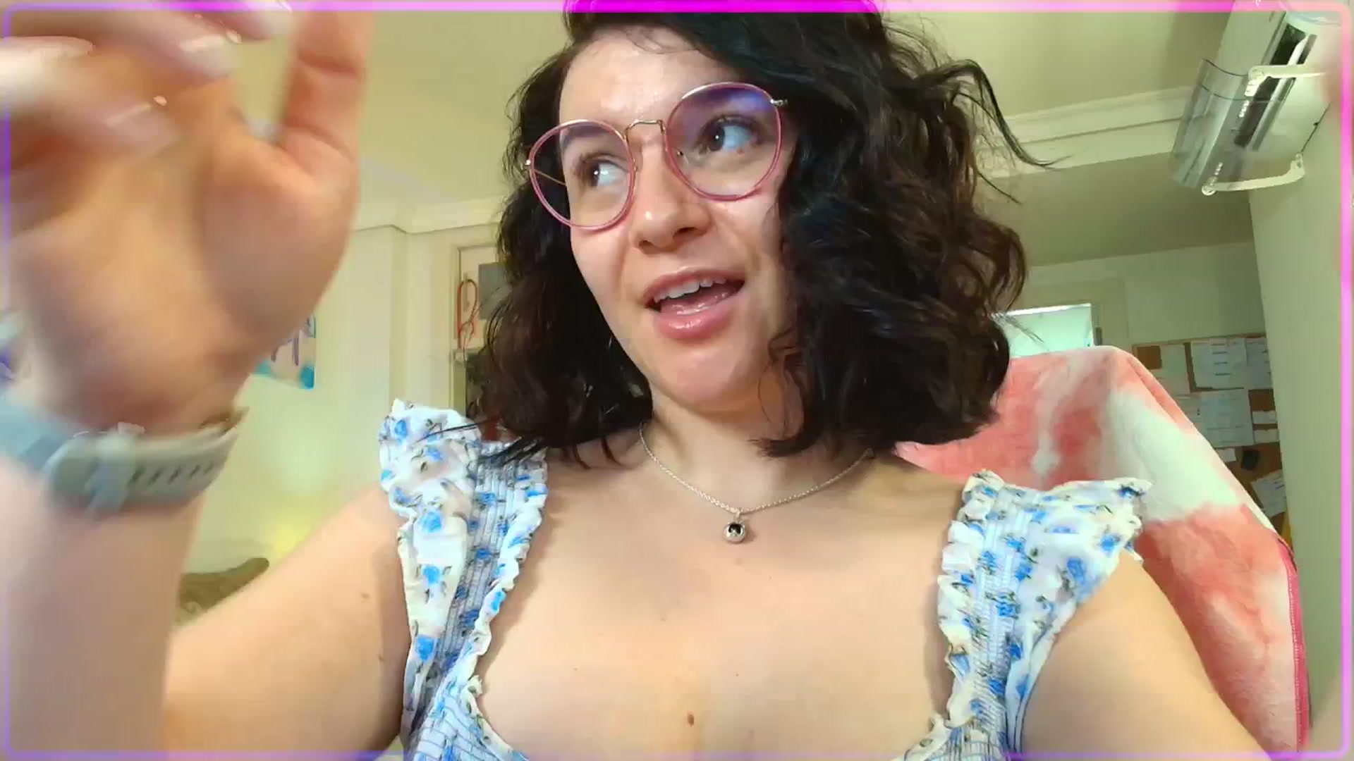 Gallery image thumbnail from SugarSpice22's myfreecams stream on, 07/22/2025, 13:31 image 1 of 20