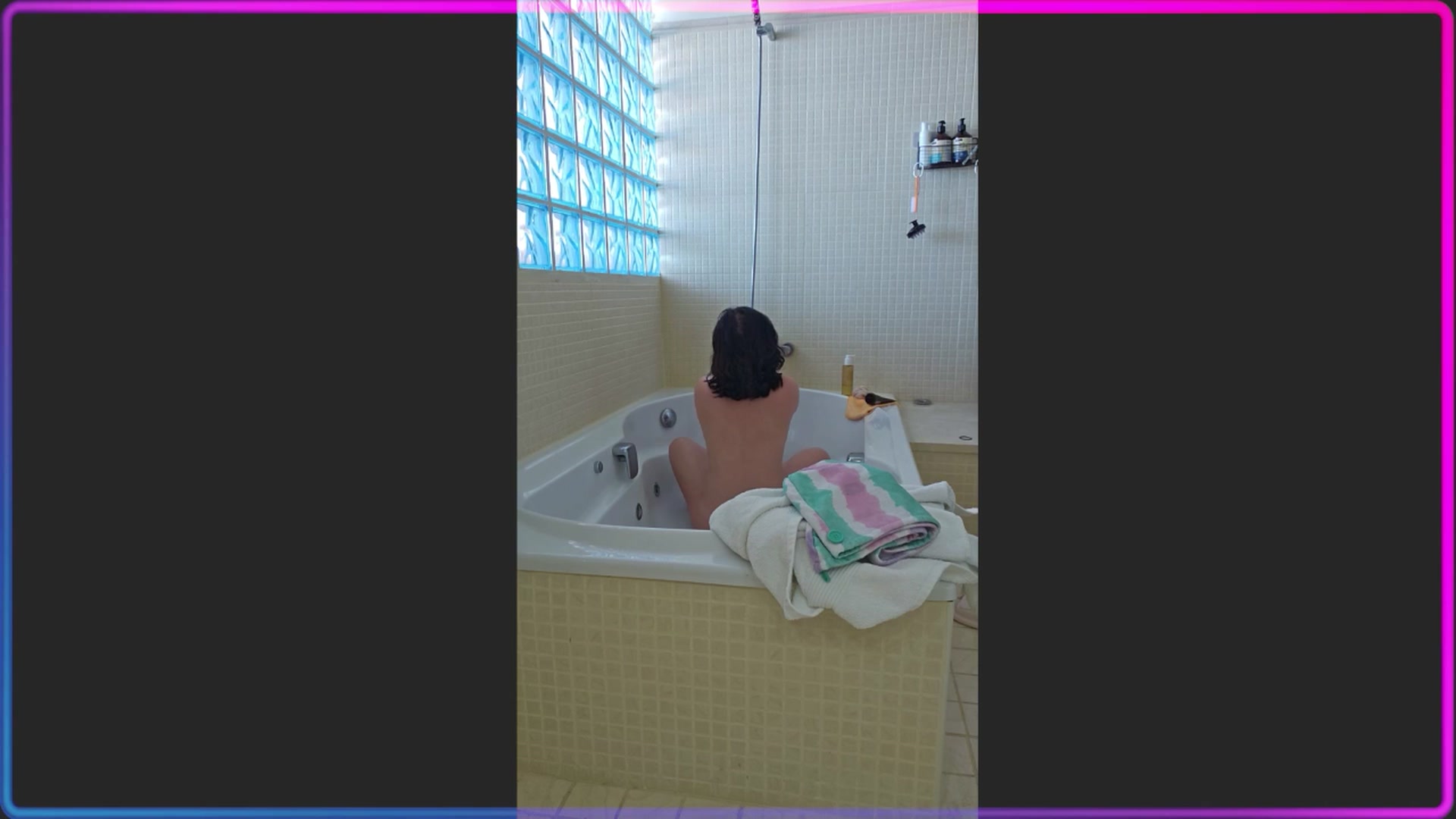 Gallery image thumbnail from SugarSpice22's myfreecams stream on, 07/23/2025, 10:52 image 17 of 20