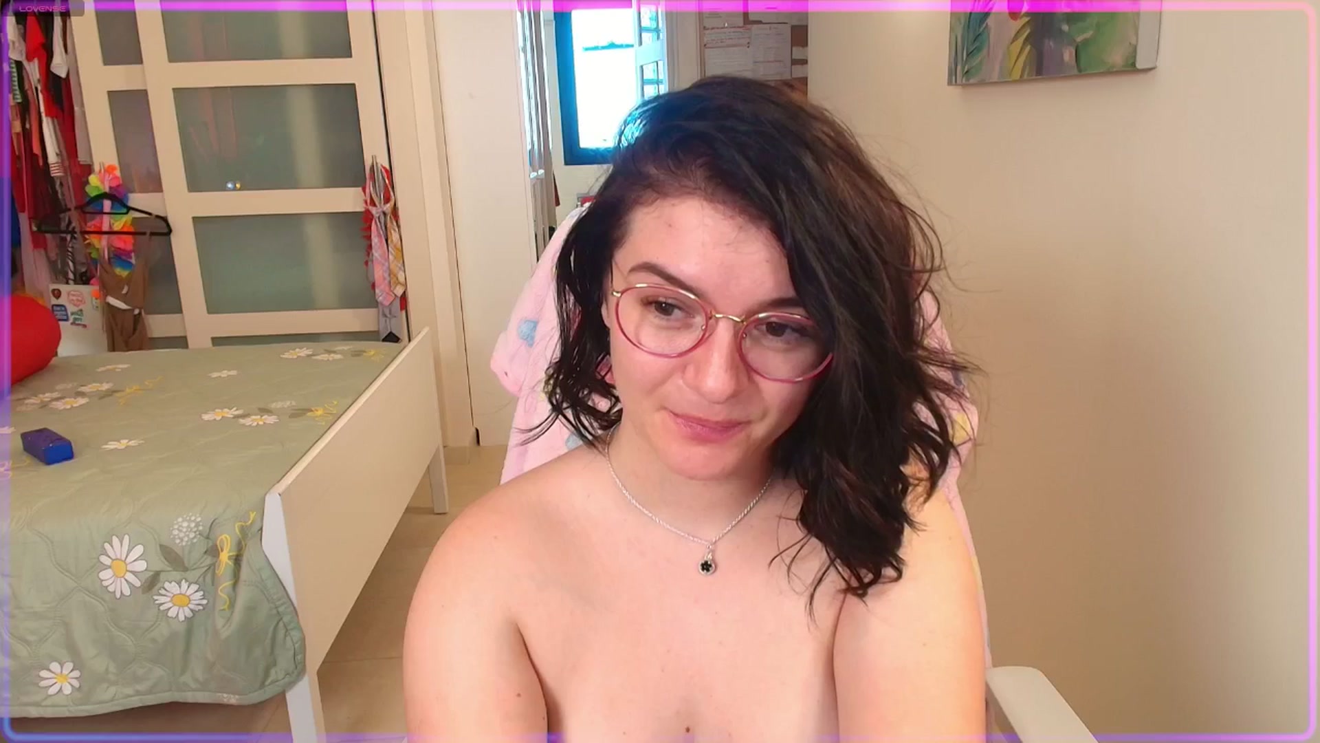 Gallery image thumbnail from SugarSpice22's myfreecams stream on, 07/23/2025, 10:52 image 9 of 20