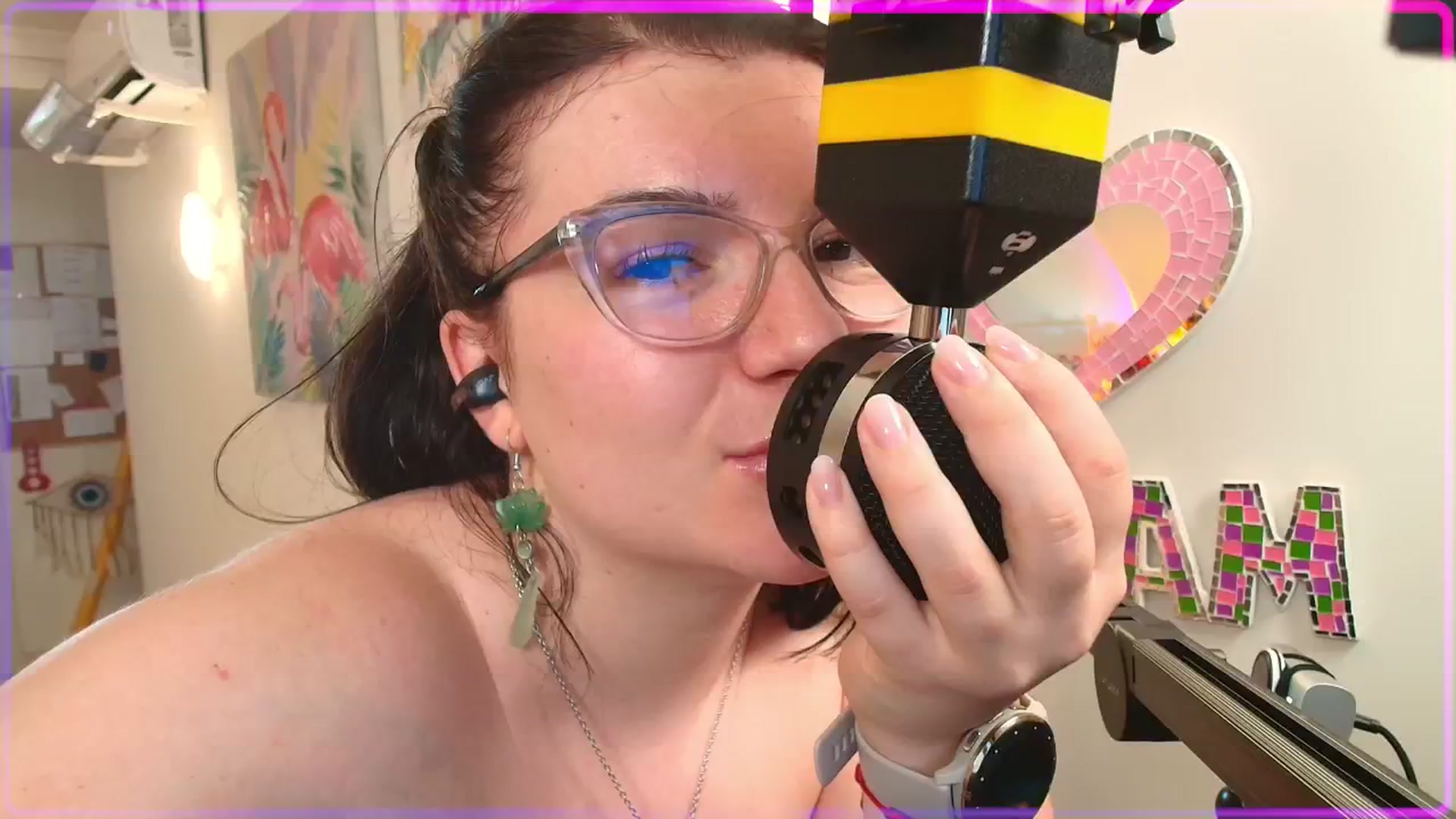 Gallery image thumbnail from SugarSpice22's myfreecams stream on, 08/04/2025, 16:47 image 8 of 20
