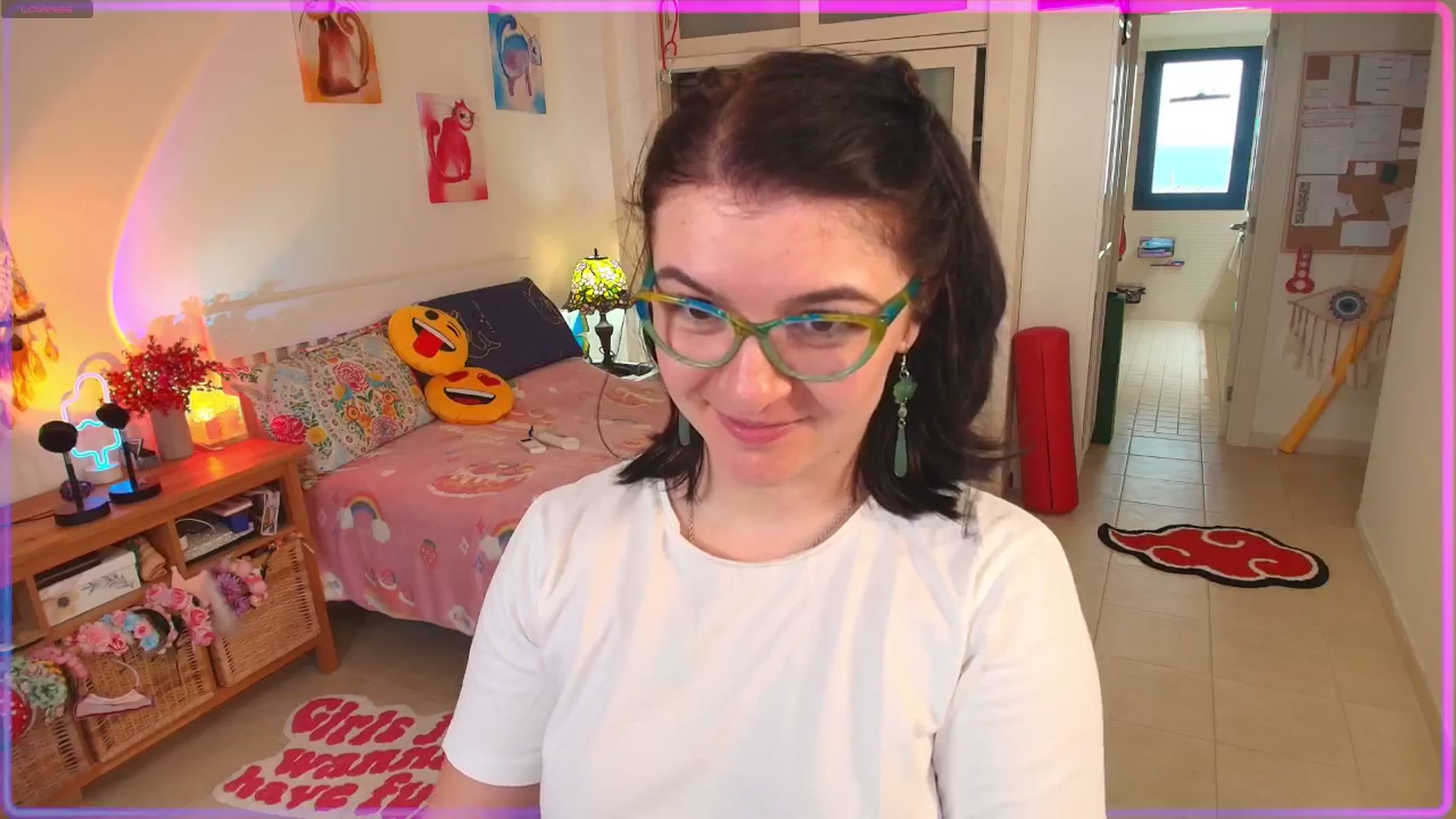 Gallery image thumbnail from SugarSpice22's myfreecams stream on, 08/04/2025, 19:09 image 18 of 20