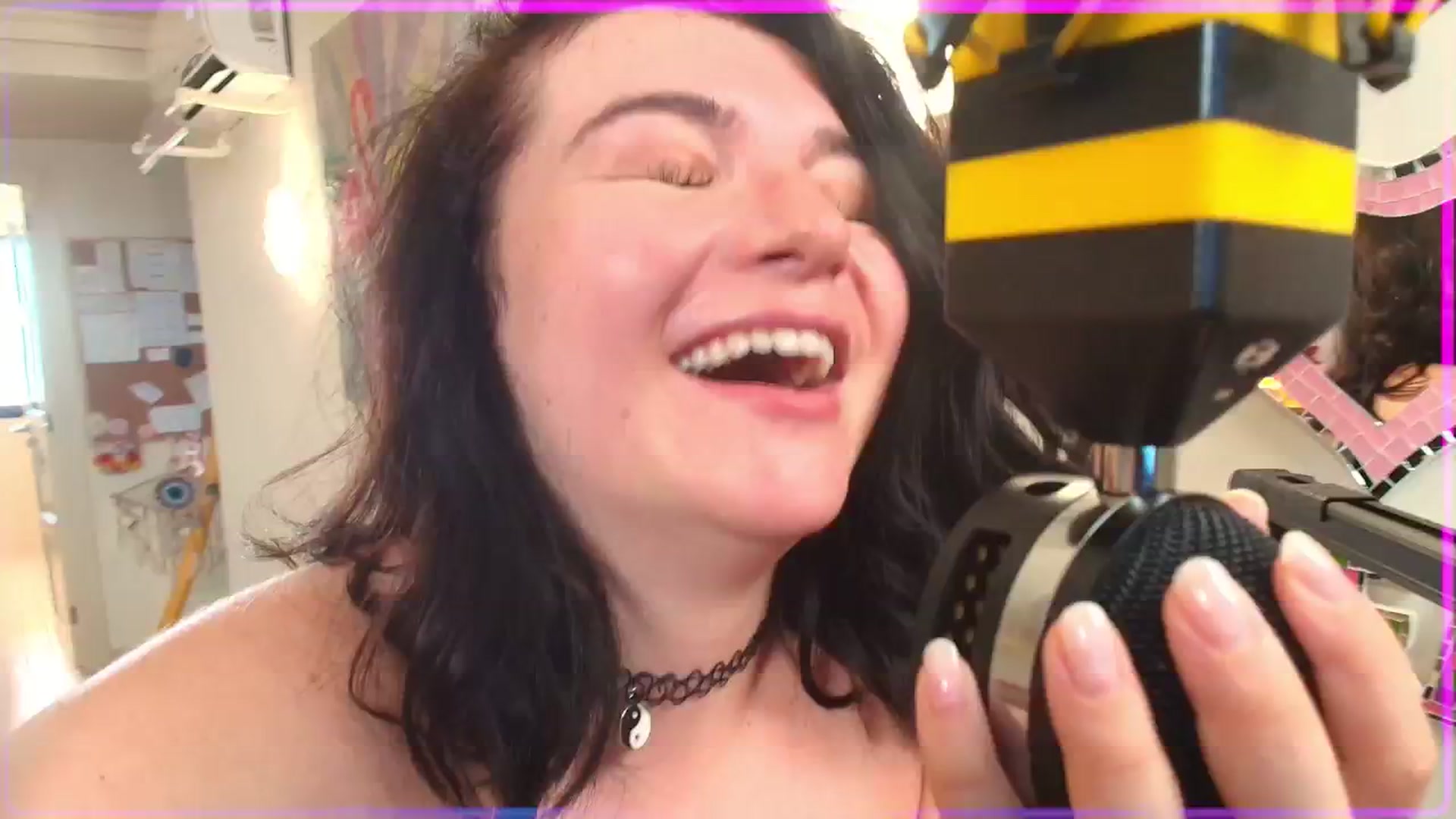 Gallery image thumbnail from SugarSpice22's myfreecams stream on, 08/25/2025, 18:45 image 8 of 20
