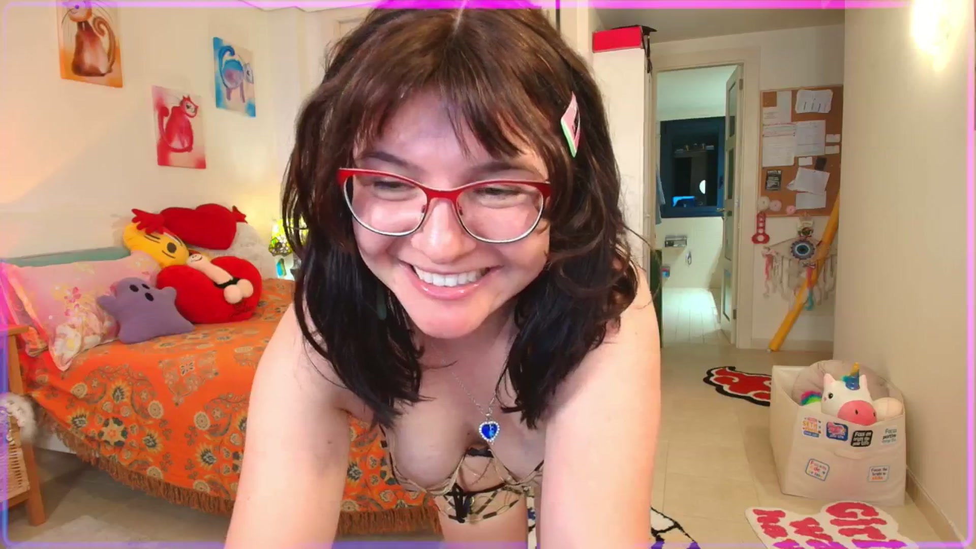 Gallery image thumbnail from SugarSpice22's myfreecams stream on, 10/27/2025, 20:48 image 9 of 20