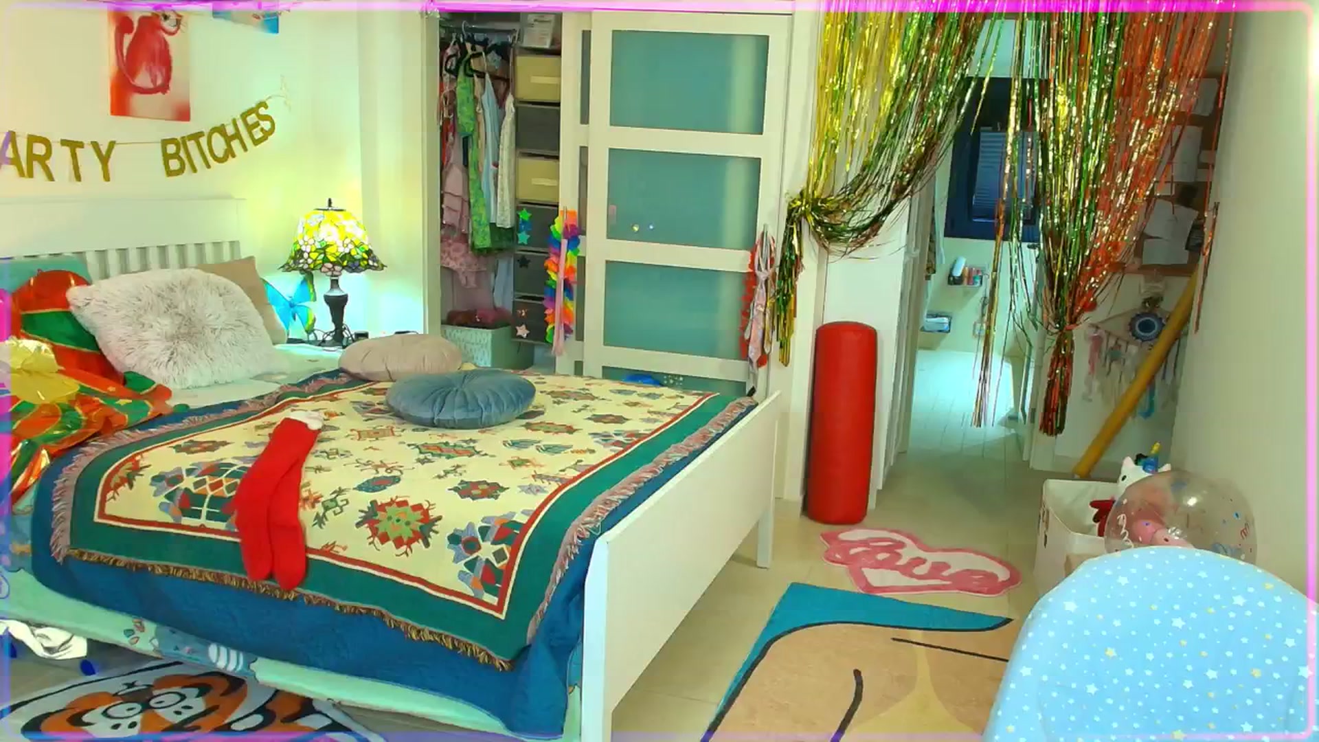 Gallery image thumbnail from SugarSpice22's myfreecams stream on, 12/03/2025, 23:53 image 13 of 20