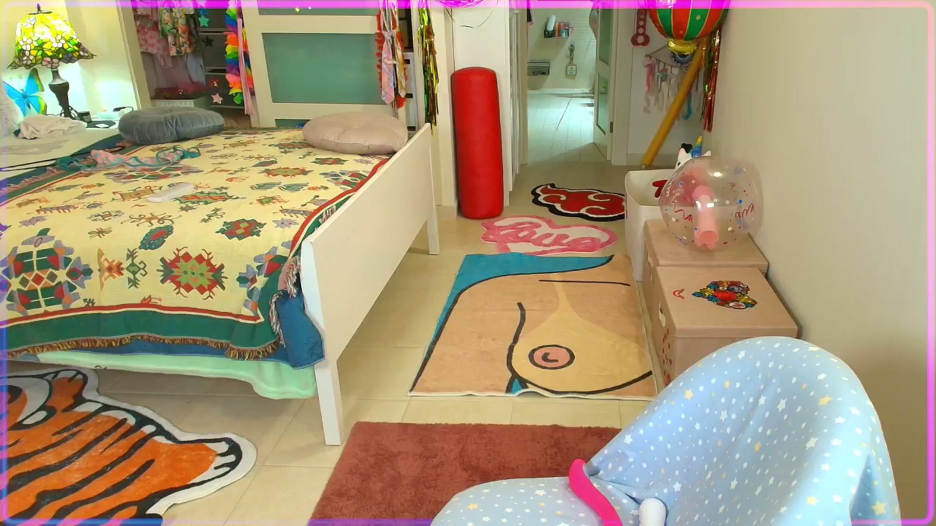 Gallery image thumbnail from SugarSpice22's myfreecams stream on, 12/05/2025, 23:15 image 18 of 20